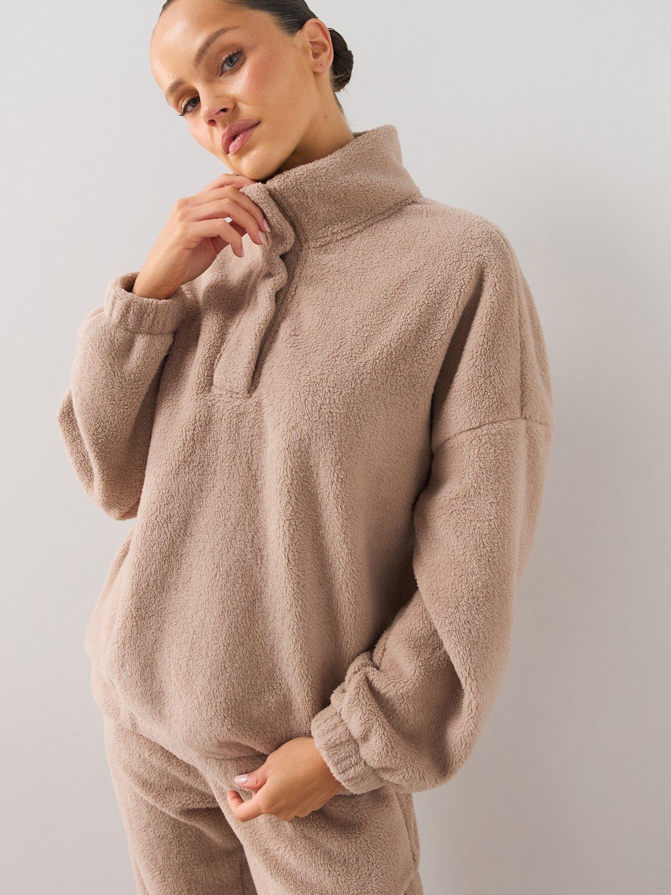 Image 5 of 7 of The Very Collection Funnel Neck Borg And Jogger Loungewear Set