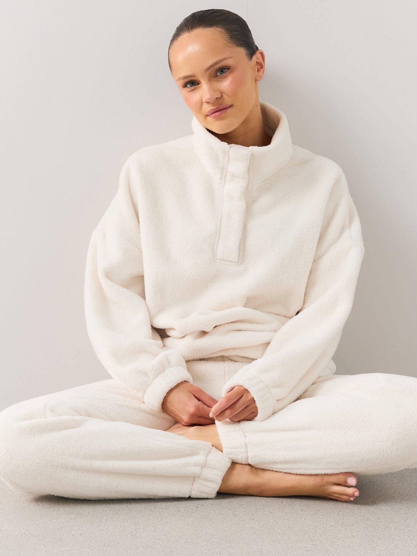 Image 5 of 7 of The Very Collection Funnel Neck Borg And Jogger Loungewear Set