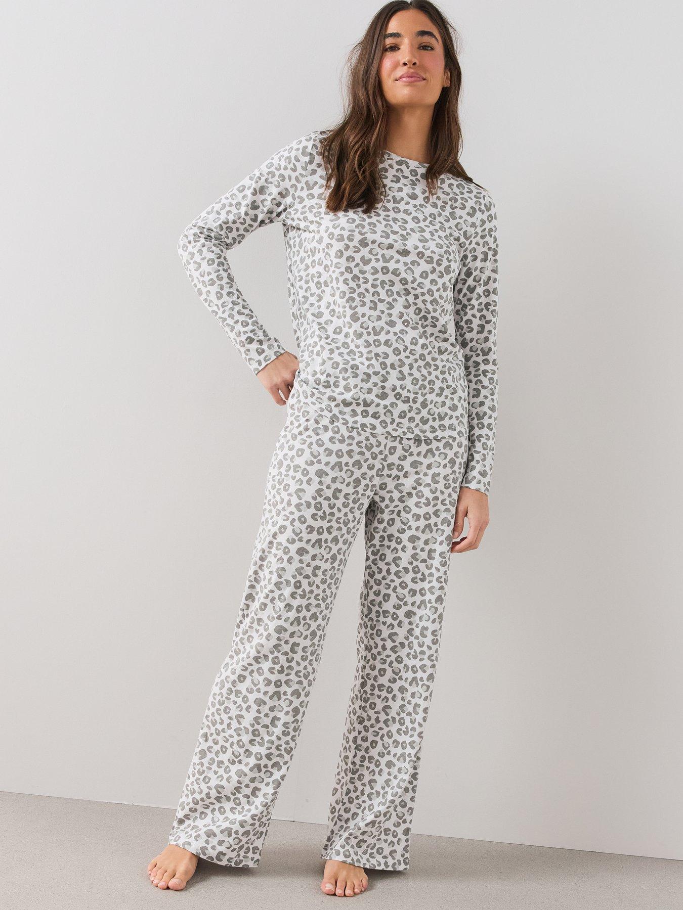 Image 7 of 7 of The Very Collection 2 Pack Cotton Rich Pyjama Set - Navy/animal