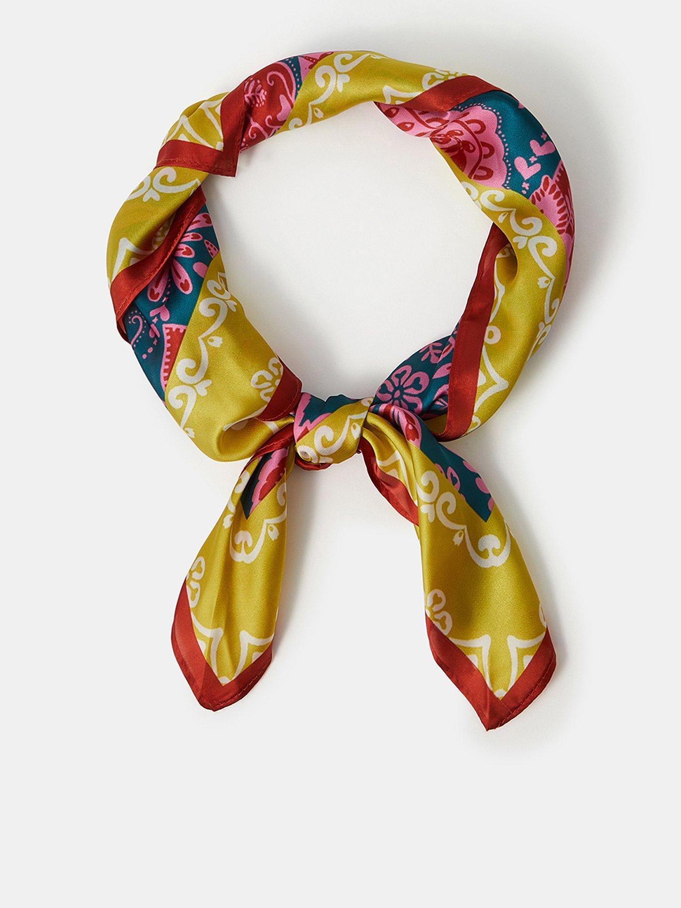 Image 1 of 3 of Accessorize Tropics Print Satin Squar