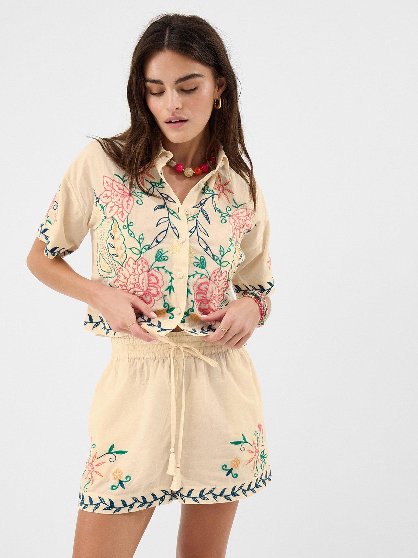 Image 3 of 5 of Accessorize Floral Embroidered Shorts - Multi