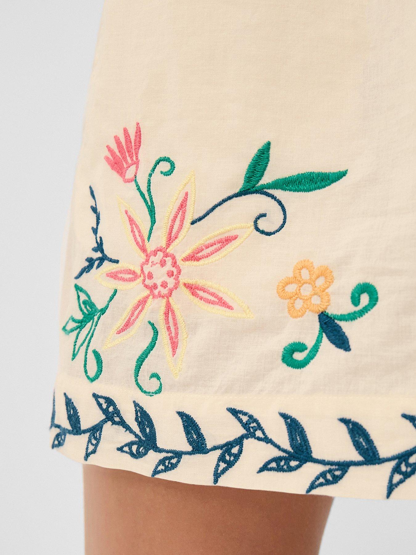 Image 4 of 5 of Accessorize Floral Embroidered Shorts - Multi