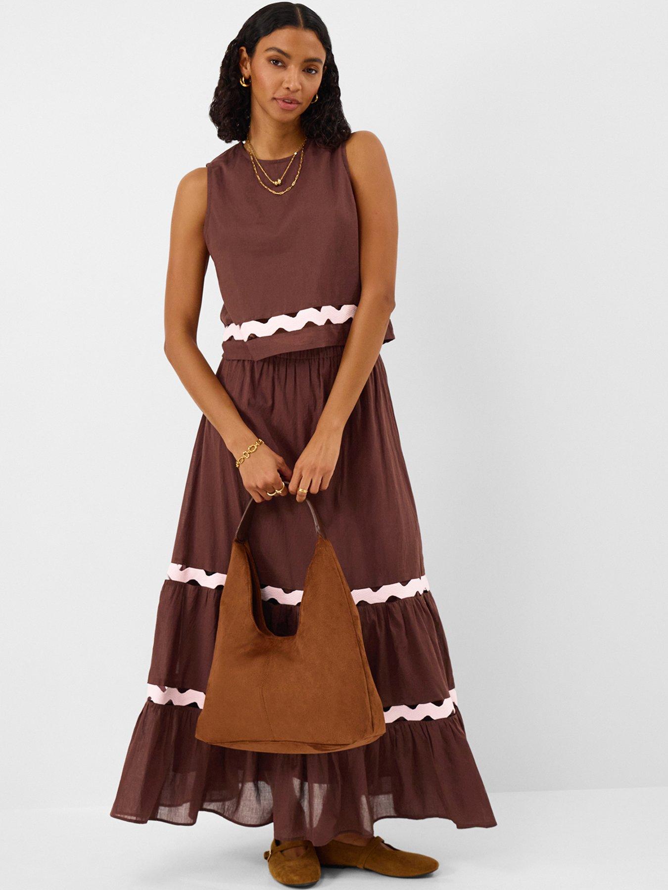 Image 3 of 4 of Accessorize Brown Ric Rac Top