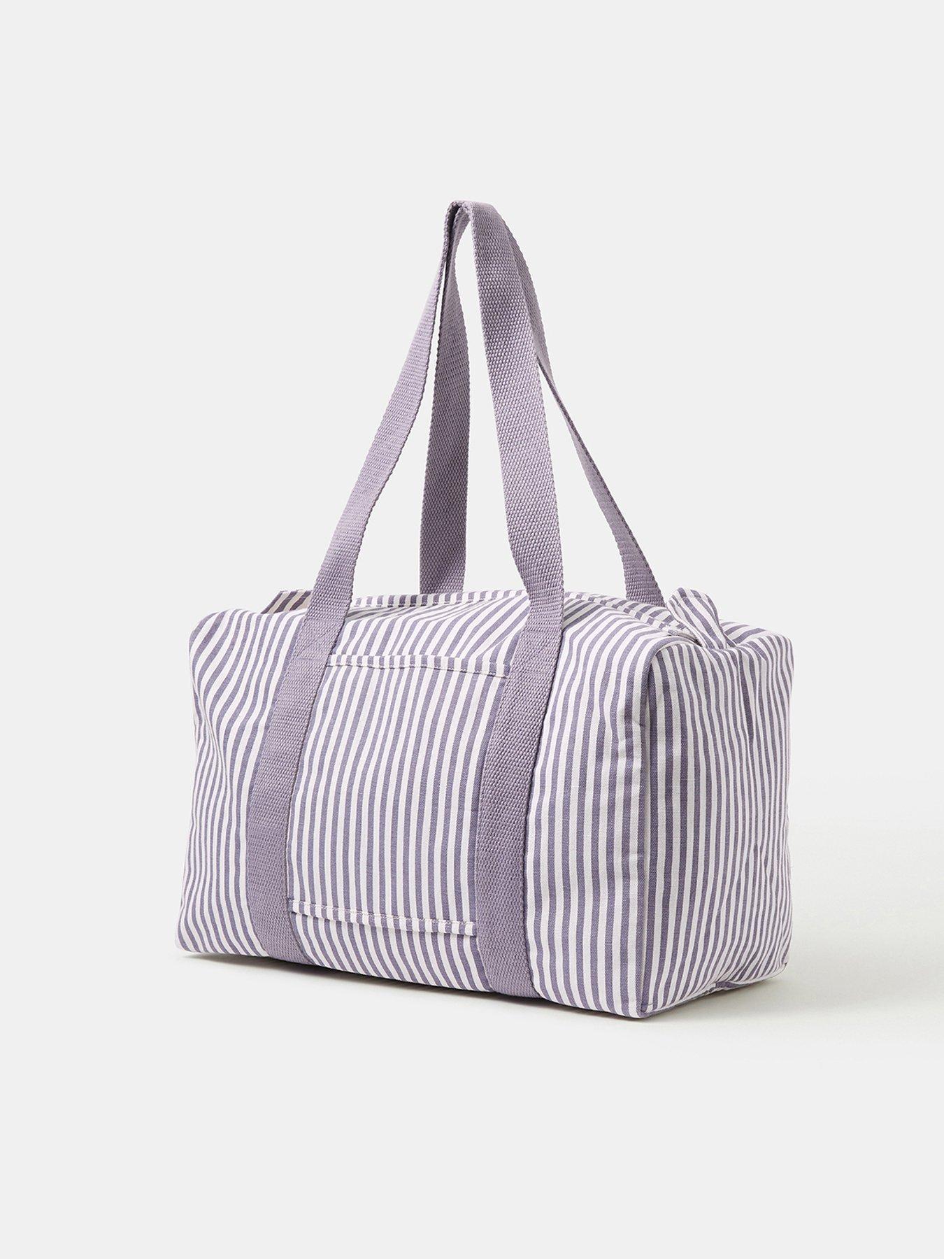 Image 3 of 5 of Accessorize London Stripe Underseat Bag