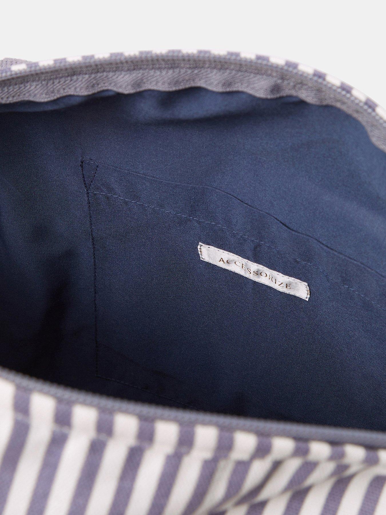 Image 5 of 5 of Accessorize London Stripe Underseat Bag