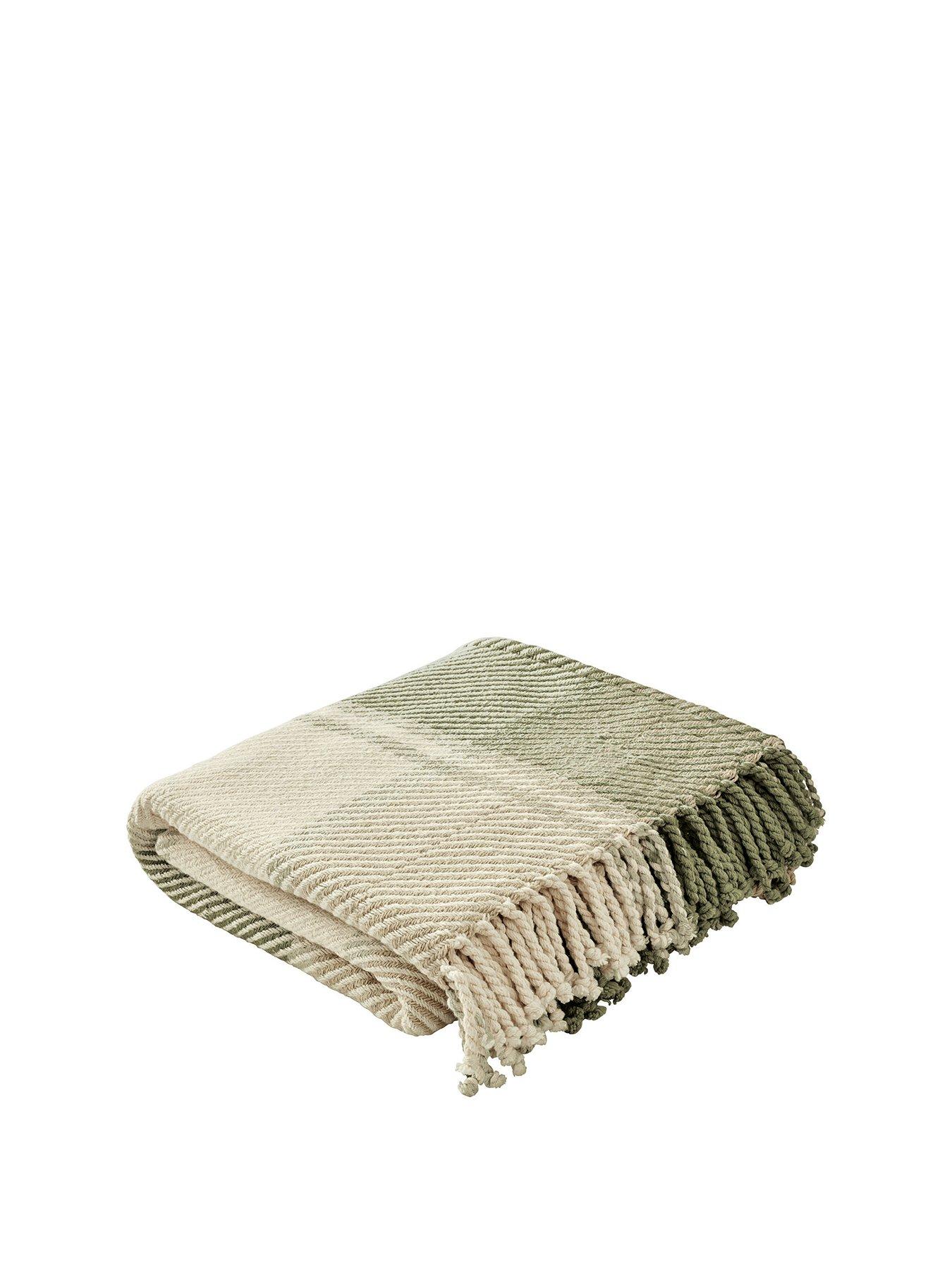 Image 2 of 2 of Laura Ashley Dylan Throw 150x200cm