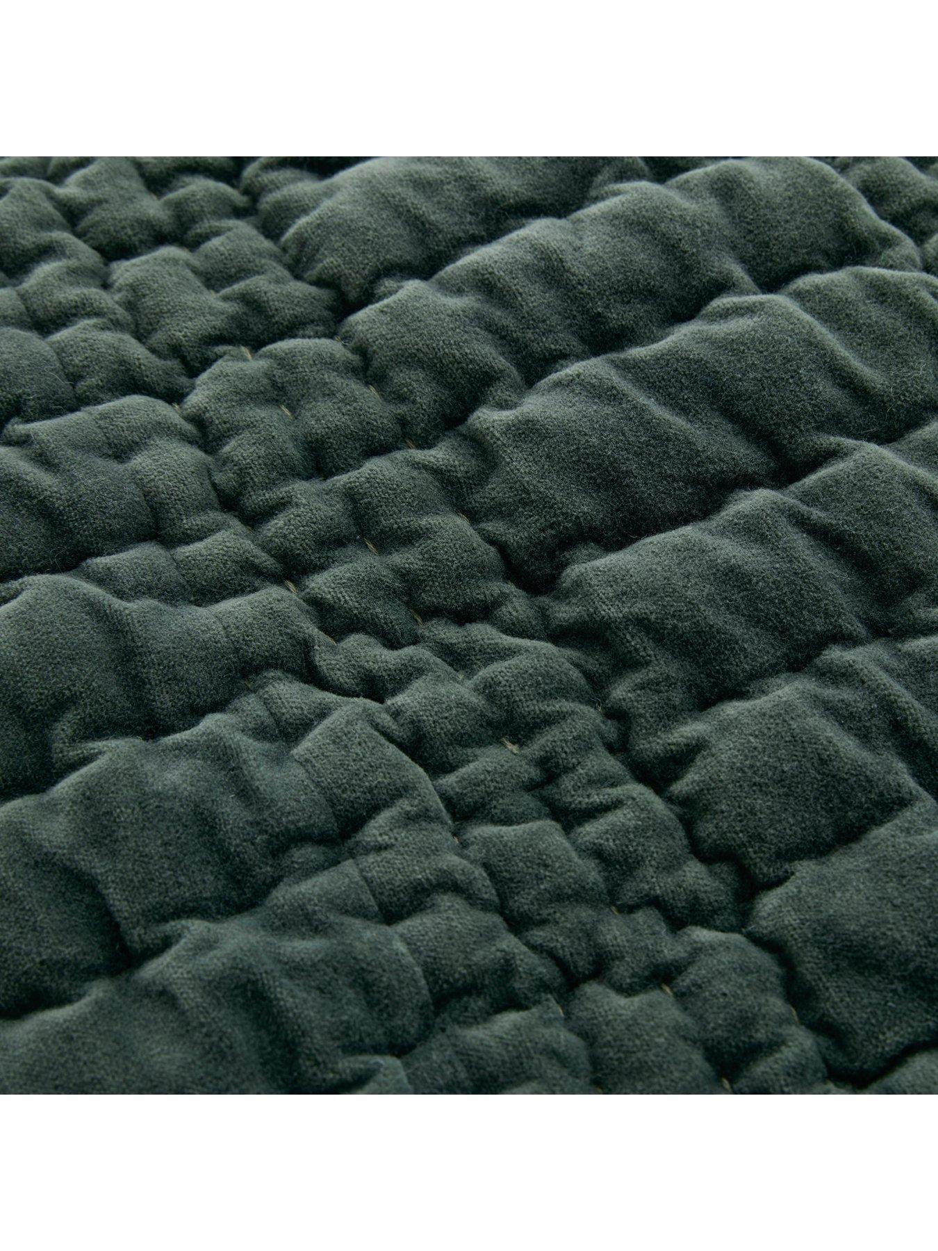 Image 4 of 5 of Laura Ashley Scalloped Bedspread 180cm x 235cm