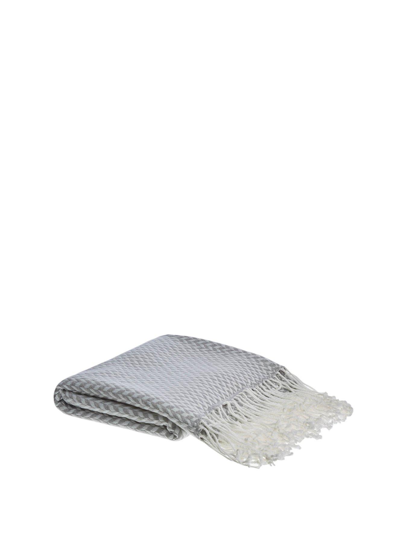  image of laura-ashley-arya-throw-140x180cm