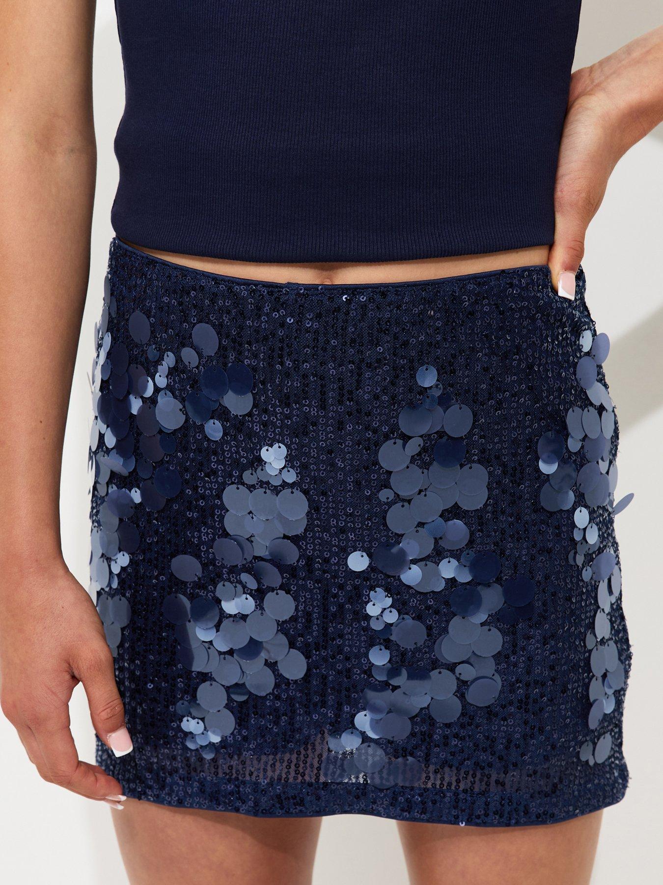 Image 4 of 5 of New Look 915 Girls Navy Scattered Sequin Skort