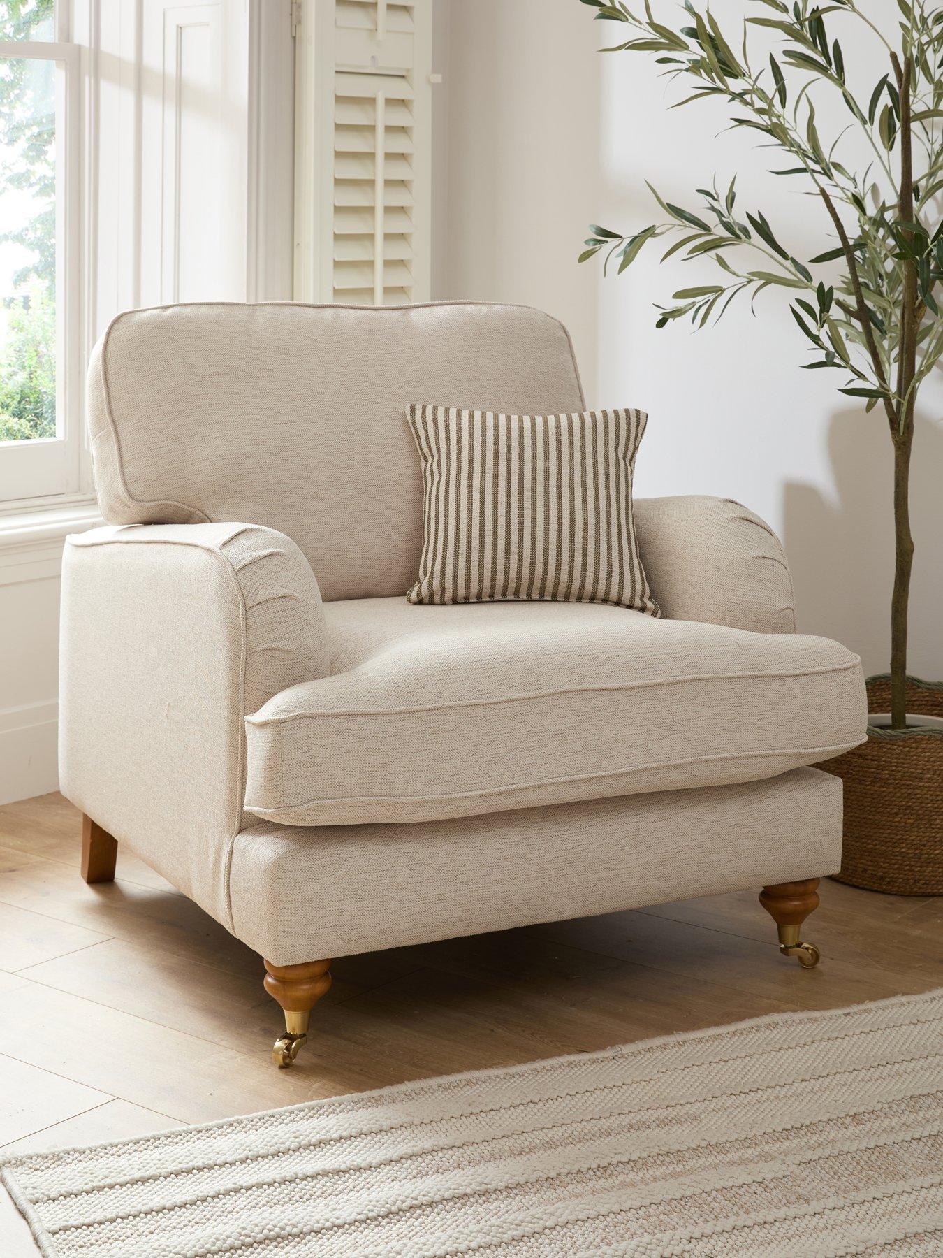 The Very Collection Bay Plain Chair