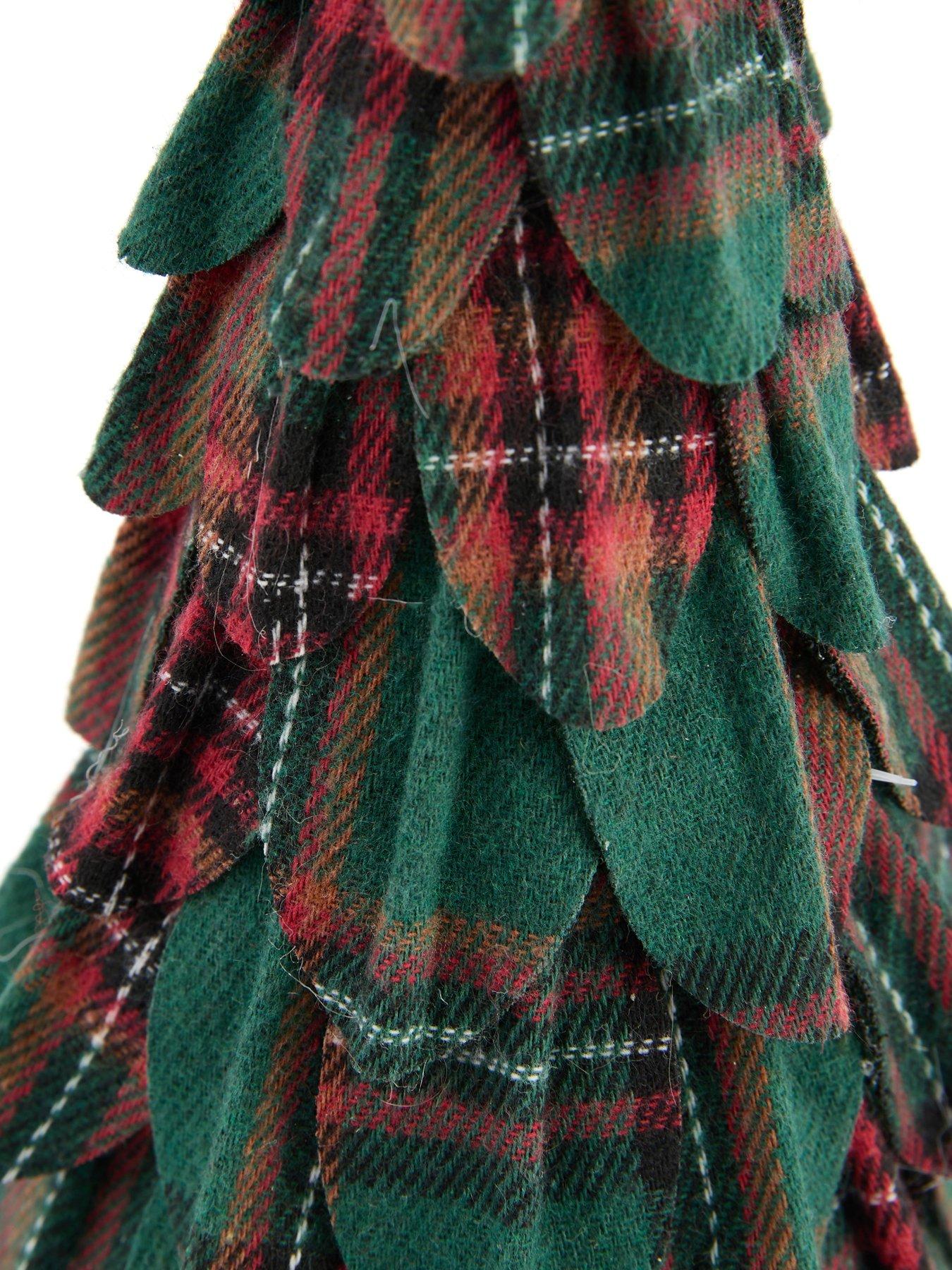 Image 4 of 7 of Heaven Sends Tartan Christmas Tree