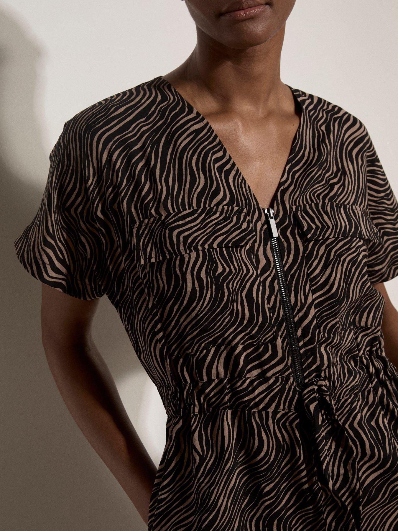  image of apricot-wood-wave-front-zip-dress-black