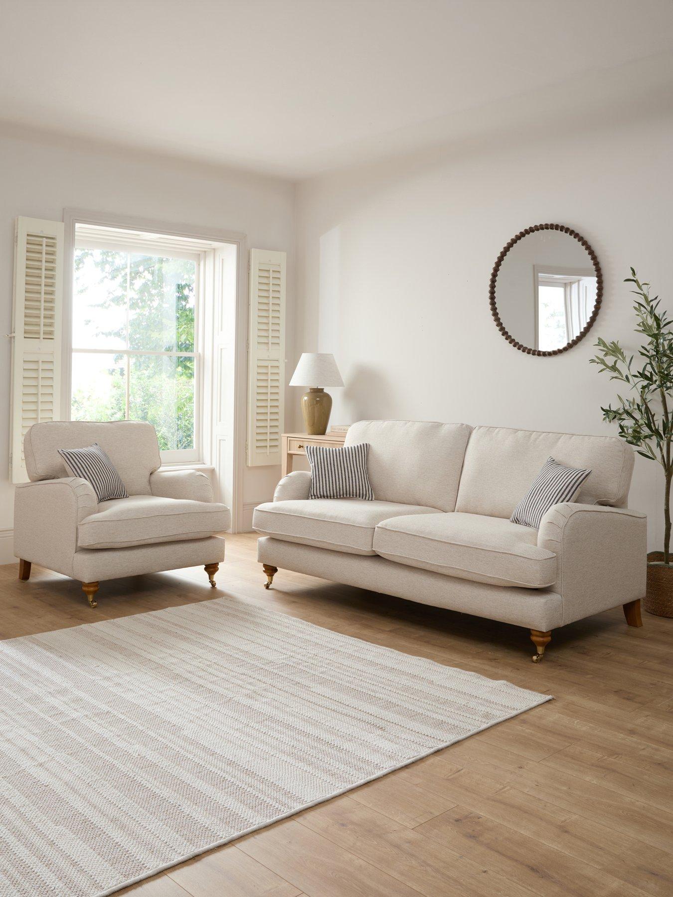 The Very Collection Bay Plain 3 + Chair