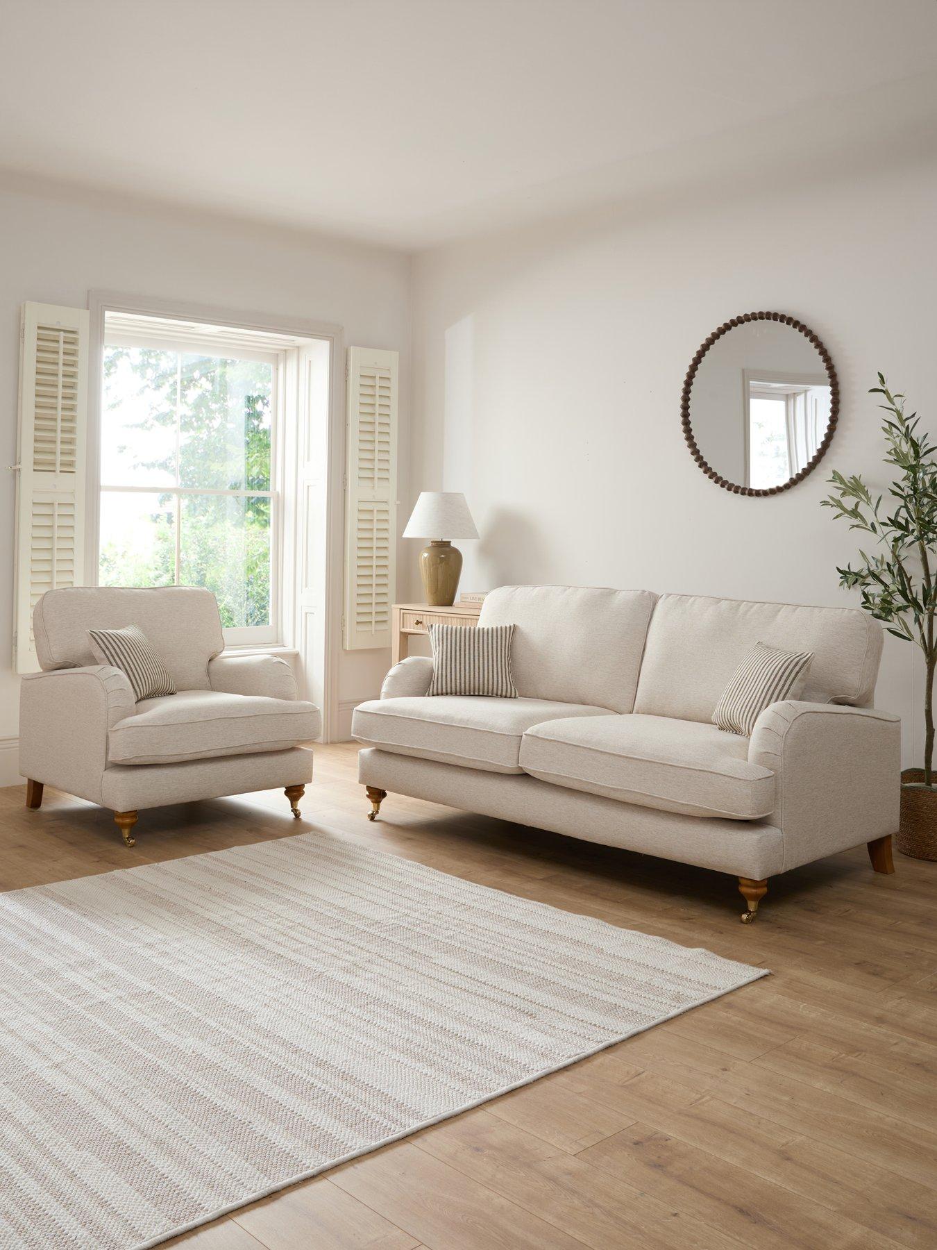 The Very Collection Bay Plain 3 + Chair