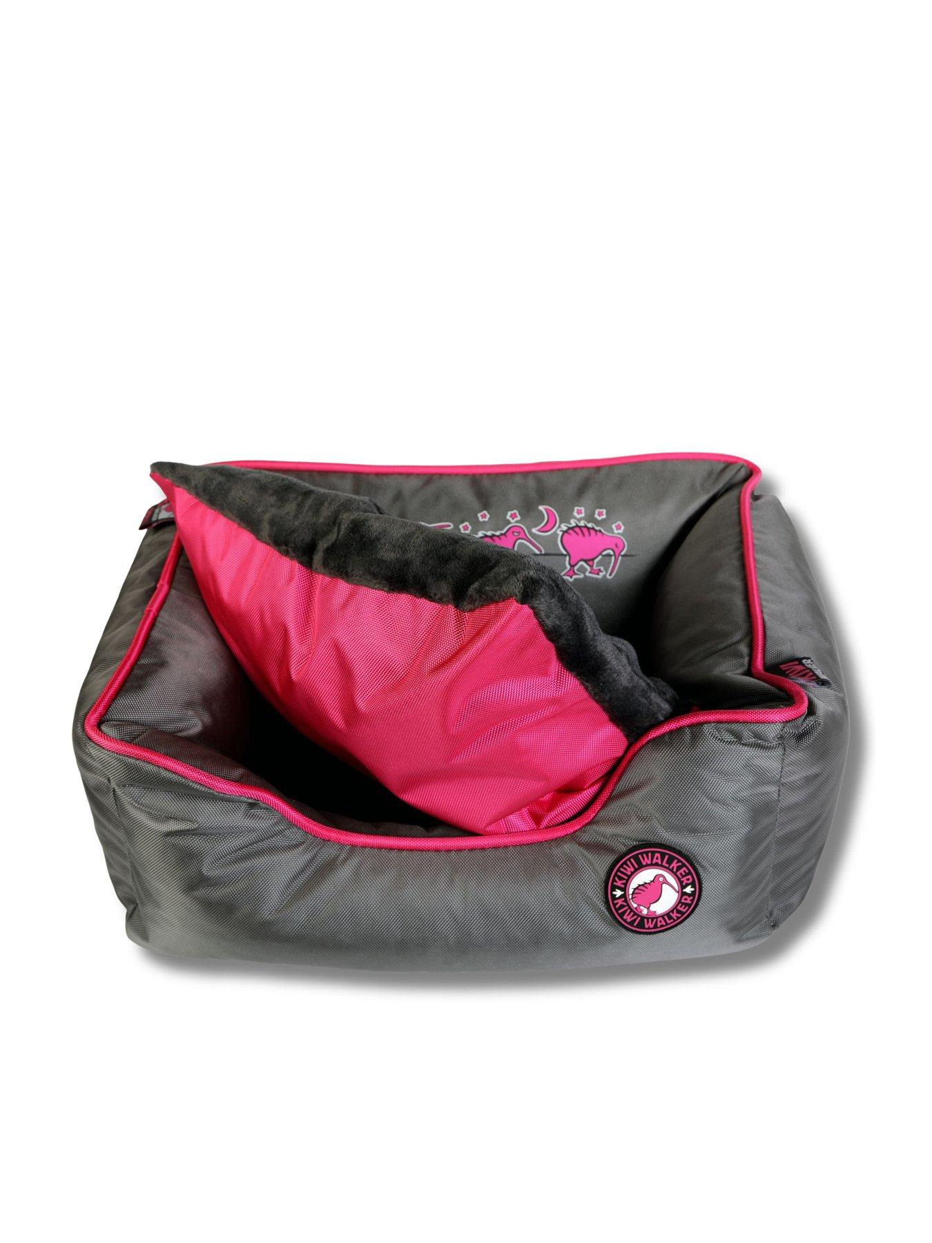  image of kiwi-walker-blue-running-border-bed-xl