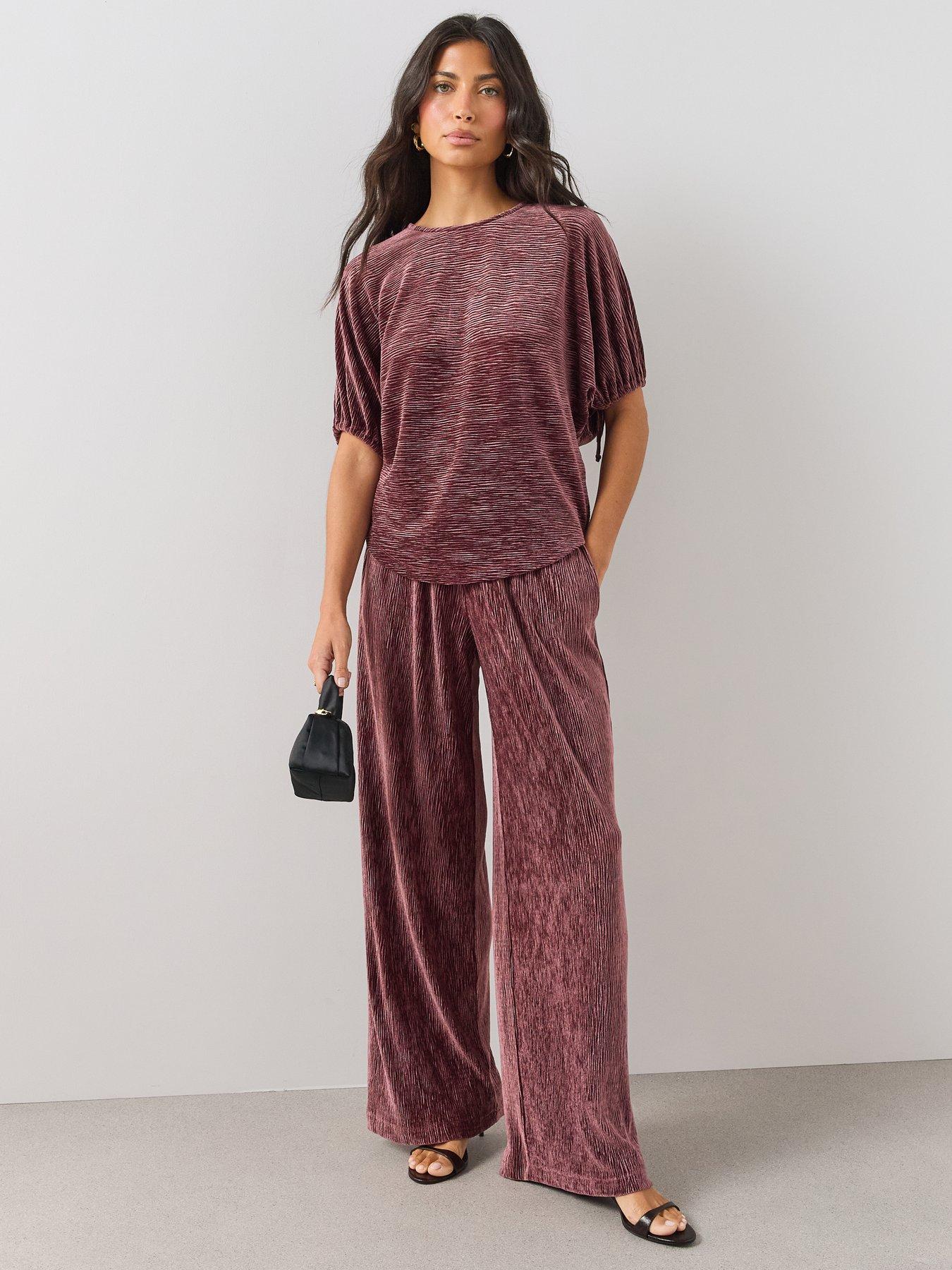 Image 3 of 7 of The Very Collection Womens Crinkle Velvet Drawstring Sleeve Co-Ord Blouse - Burgundy