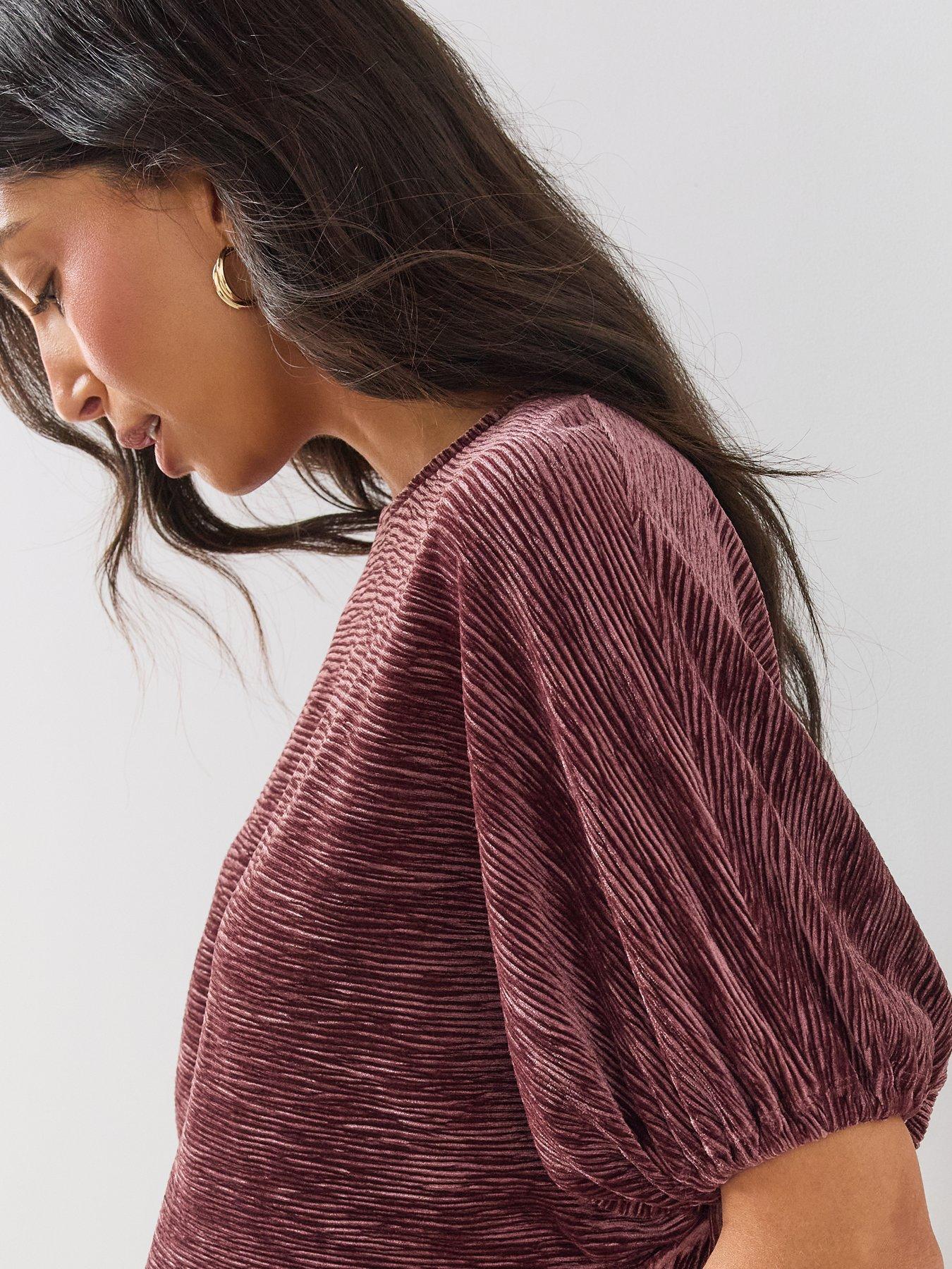 Image 6 of 7 of The Very Collection Womens Crinkle Velvet Drawstring Sleeve Co-Ord Blouse - Burgundy