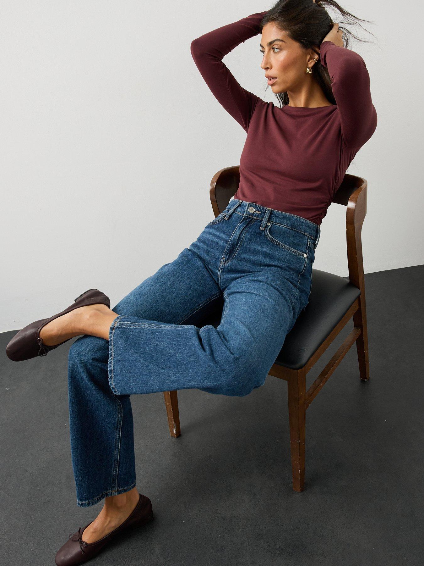 Image 3 of 6 of The Very Collection Womens Ruched Side Long Sleeve Top - Burgundy