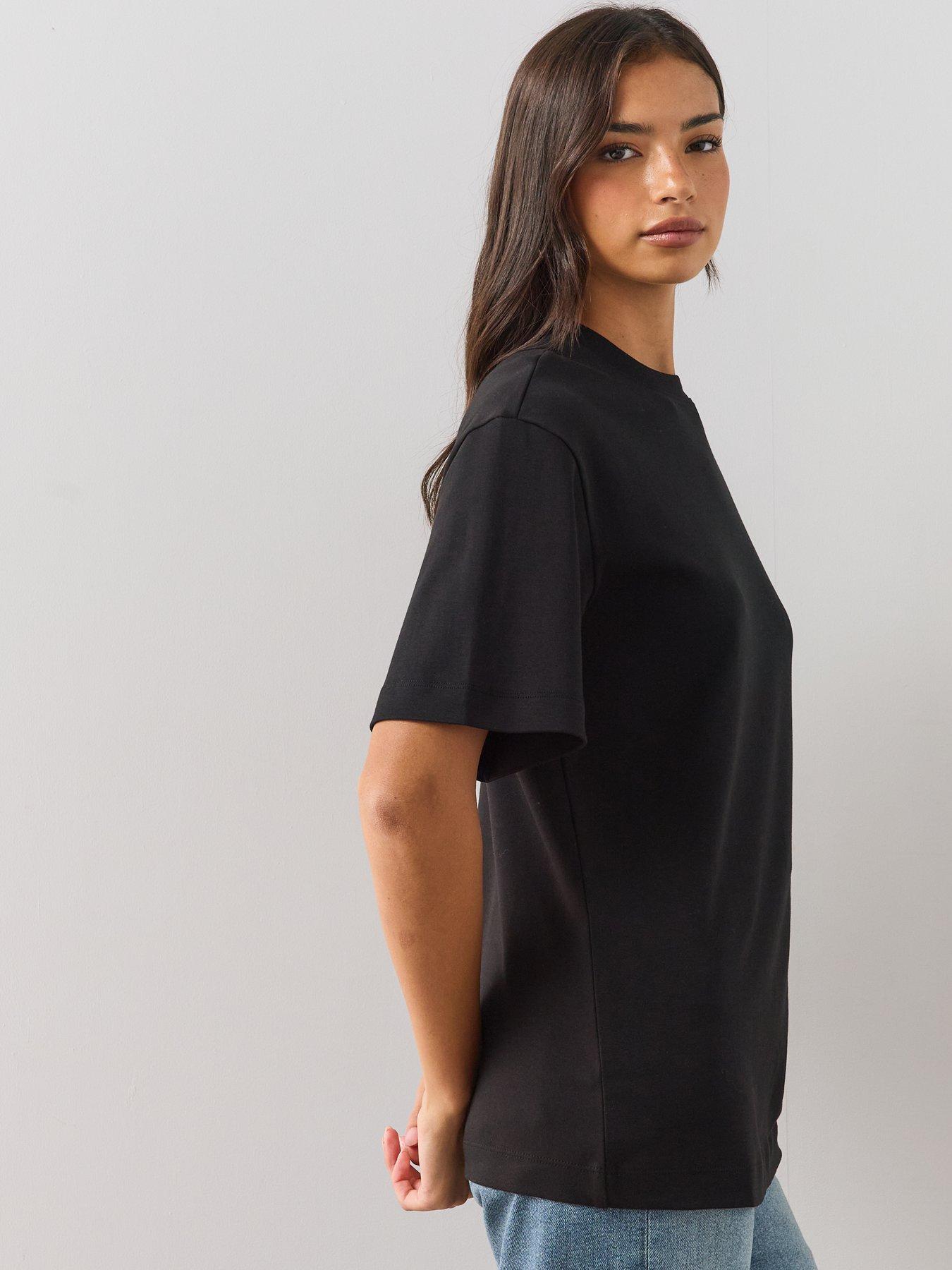 Image 4 of 6 of The Very Collection Interlock Longline Heavyweight Tee