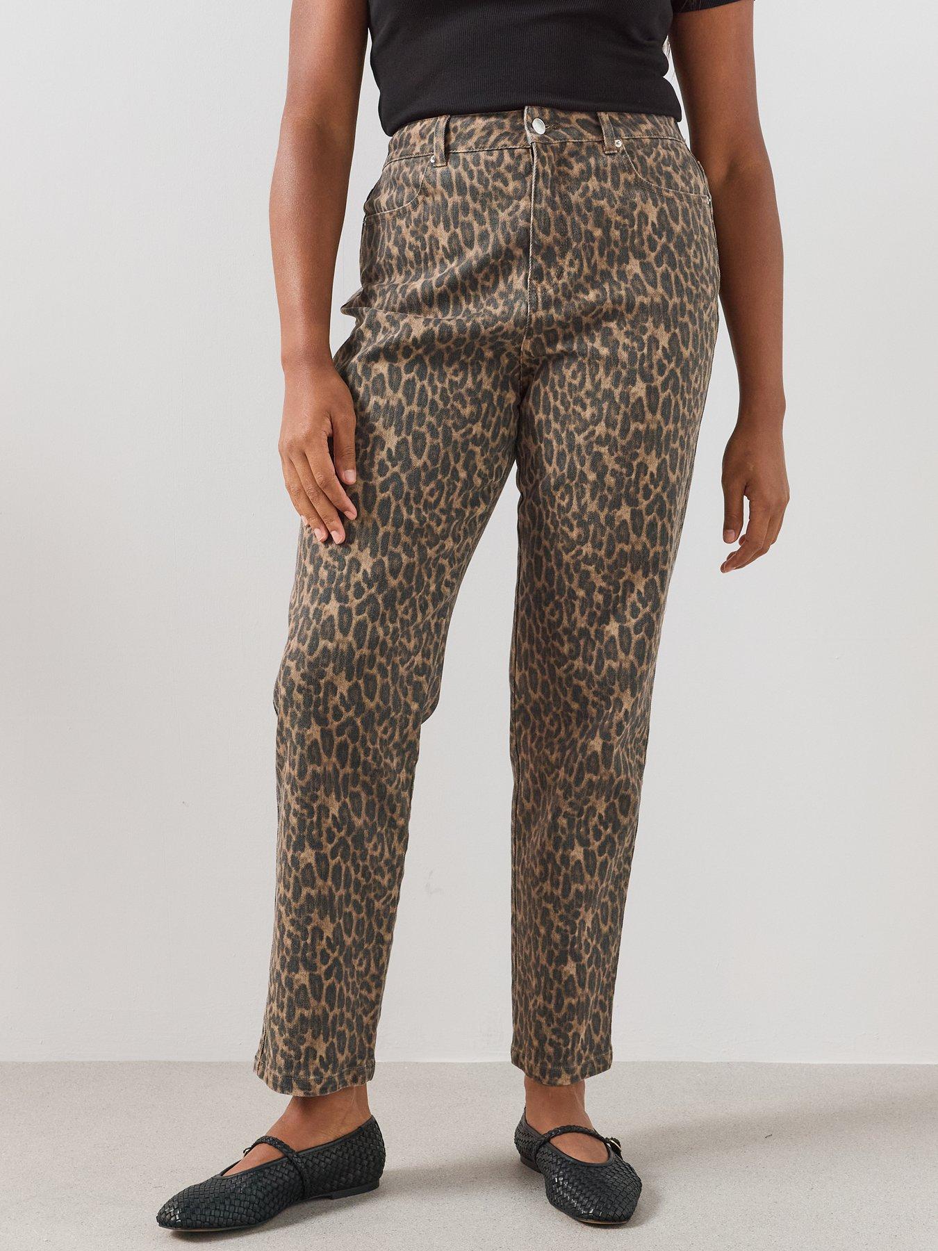 Image 4 of 6 of The Very Collection Curve Leopard Wide Leg Jean - Print