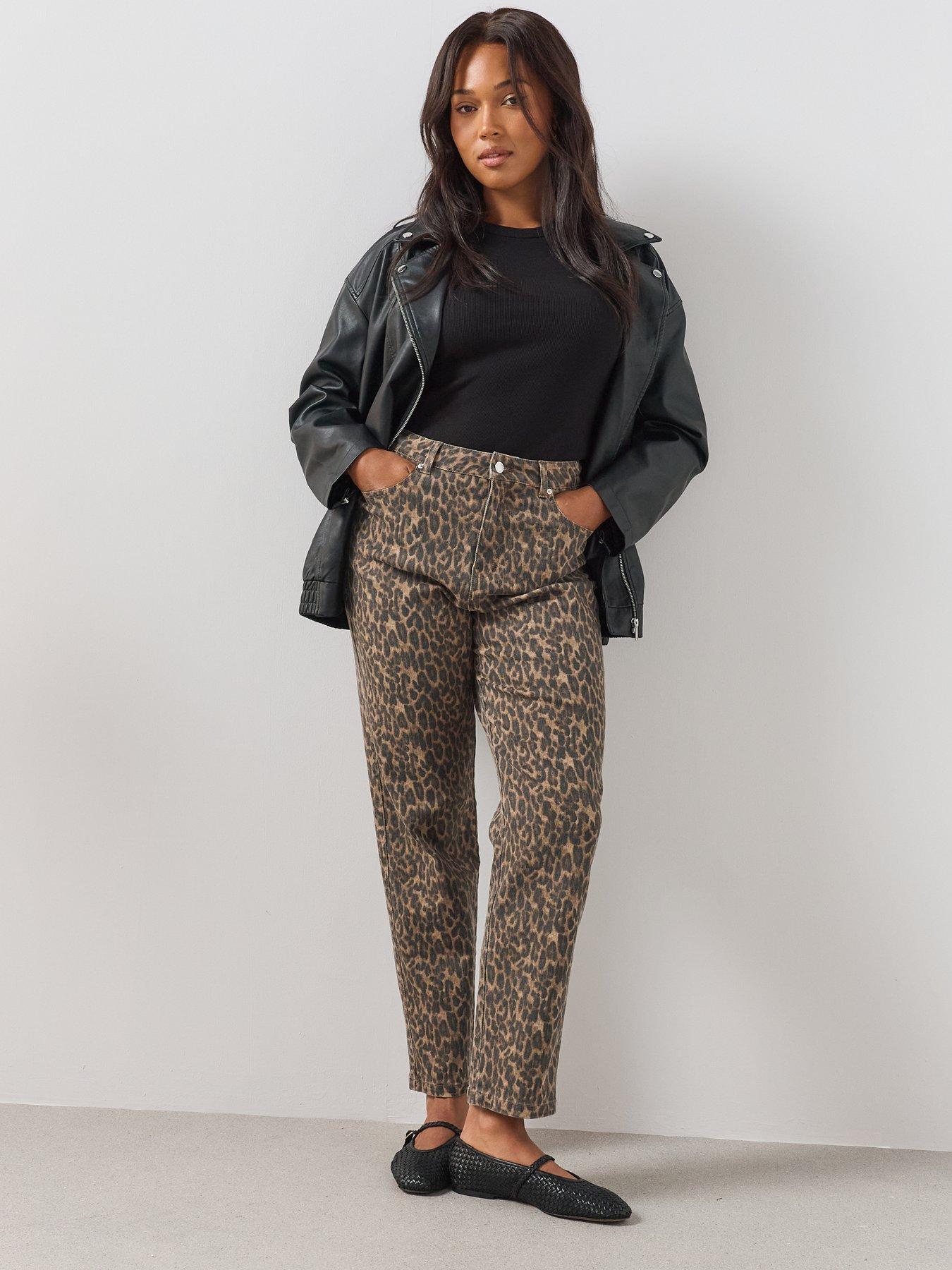 Image 6 of 6 of The Very Collection Curve Leopard Wide Leg Jean - Print