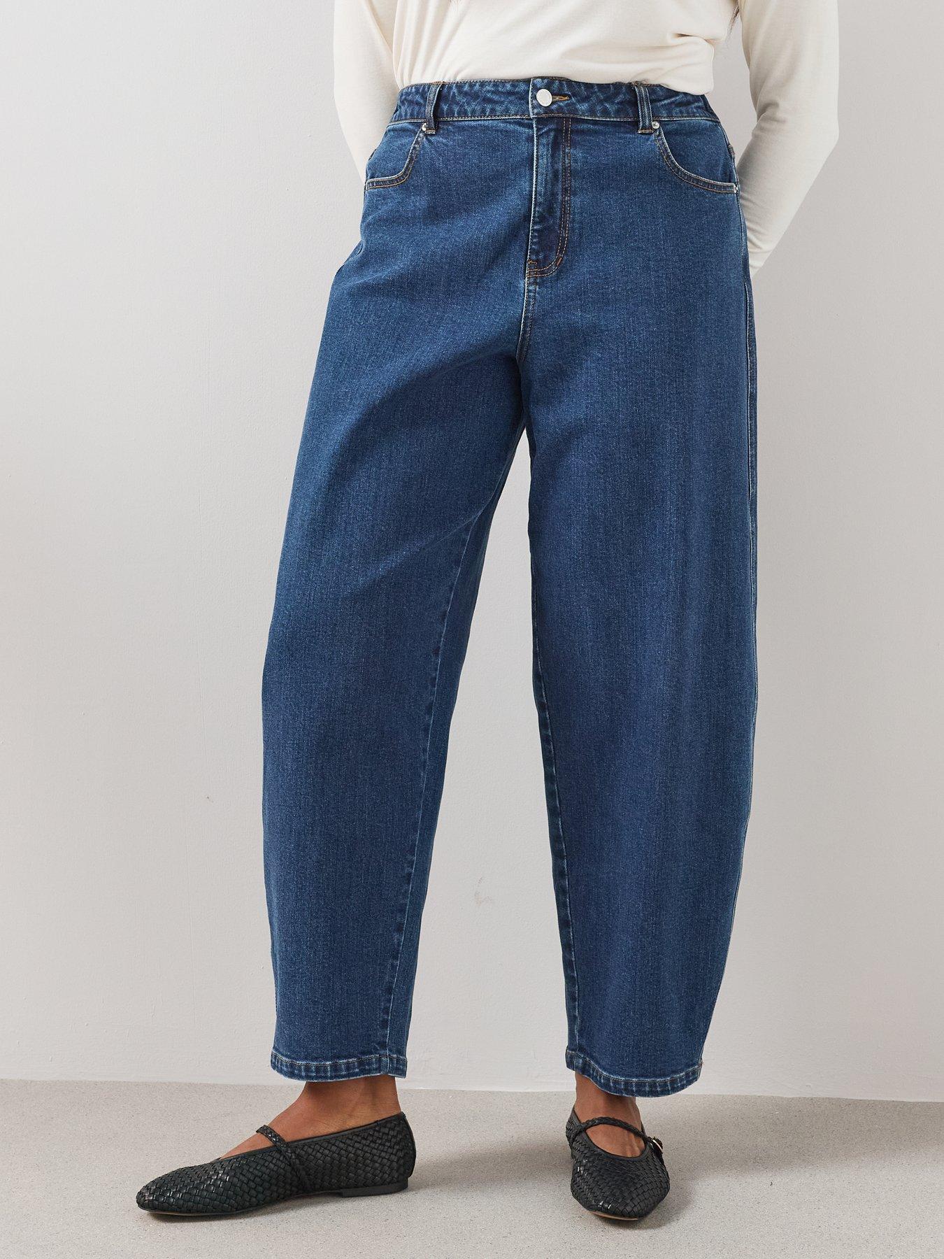 Image 4 of 6 of The Very Collection Curve High Waisted Barrel Leg Jean - Mid Wash