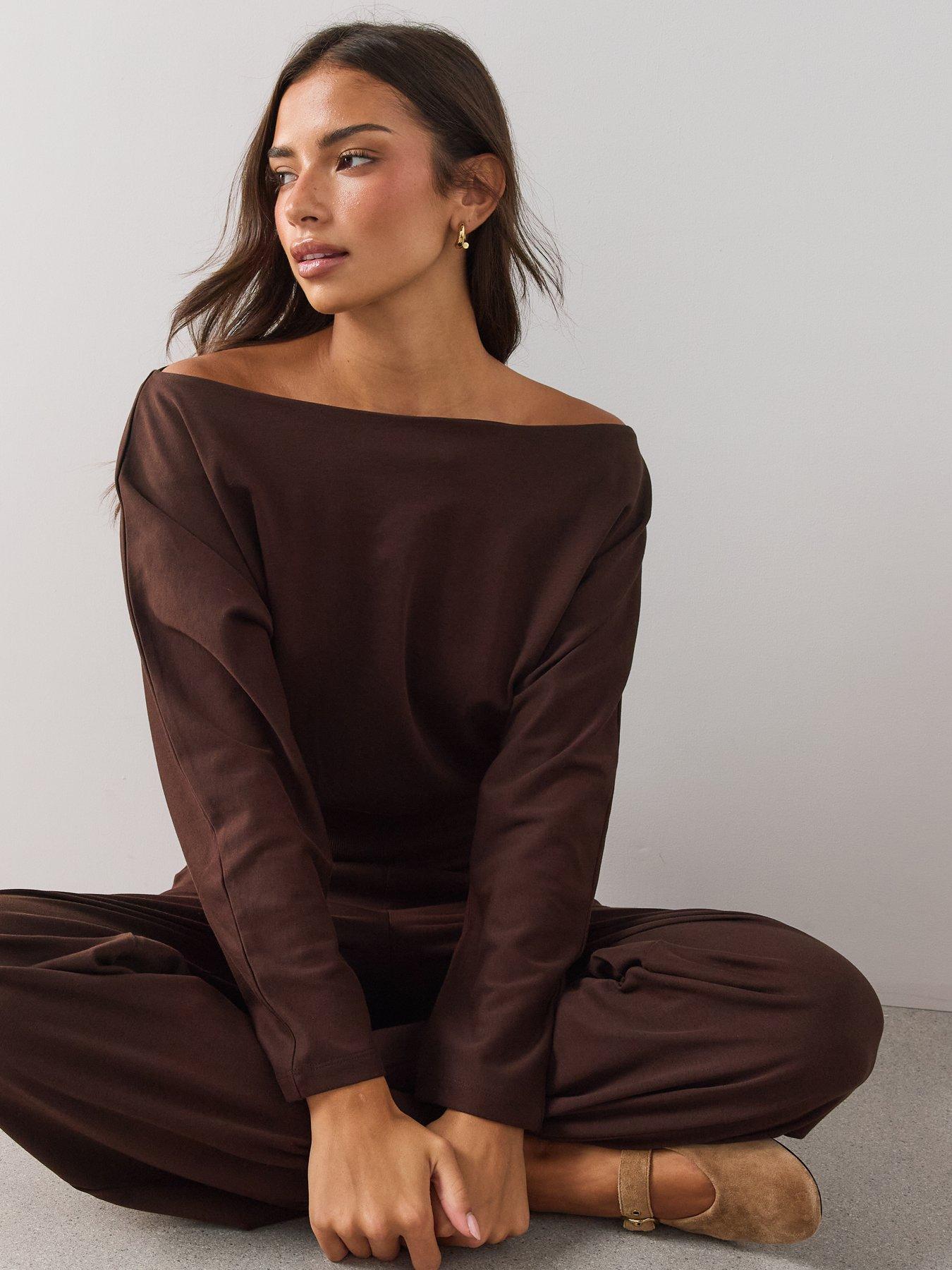 Image 6 of 6 of The Very Collection Deep Rib Waist Band Sweatshirt Co-ord