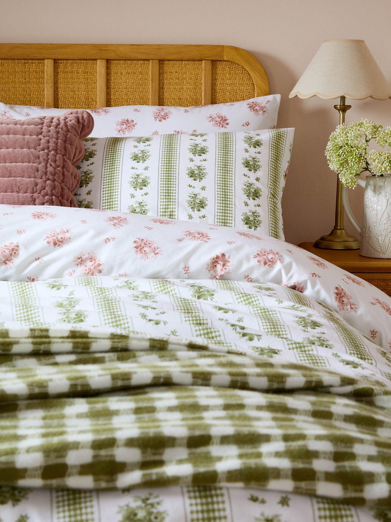 Image 6 of 7 of Laura Ashley Pensham Stripe 100% Cotton Quilt Set Pink