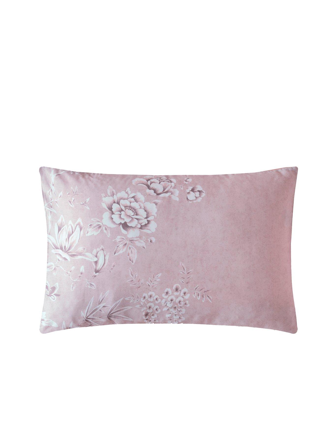 Image 3 of 7 of Laura Ashley Rowsham Garden Quilt Set Dark Blush