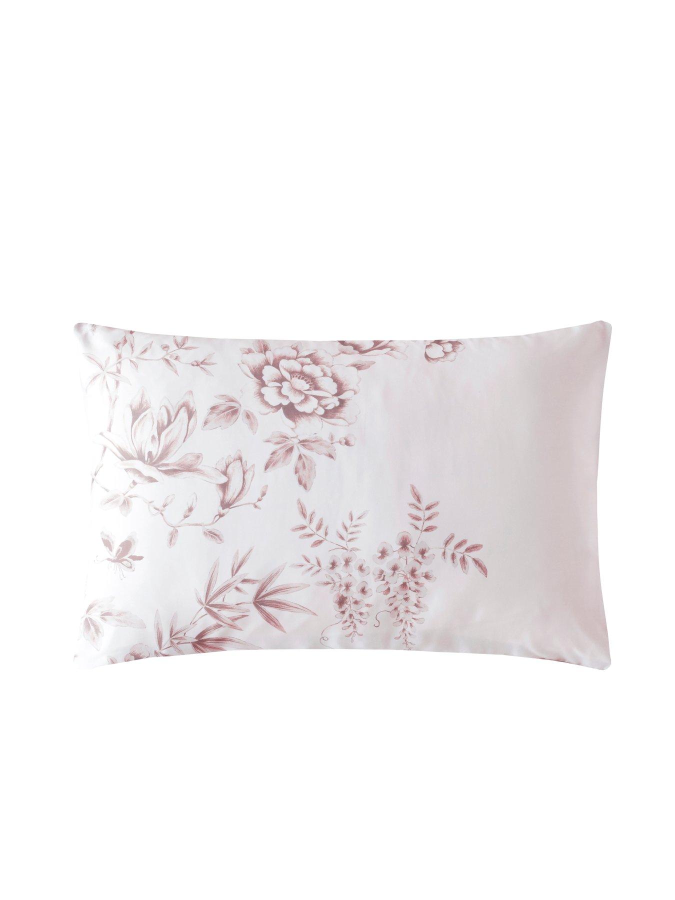 Image 4 of 7 of Laura Ashley Rowsham Garden Quilt Set Dark Blush