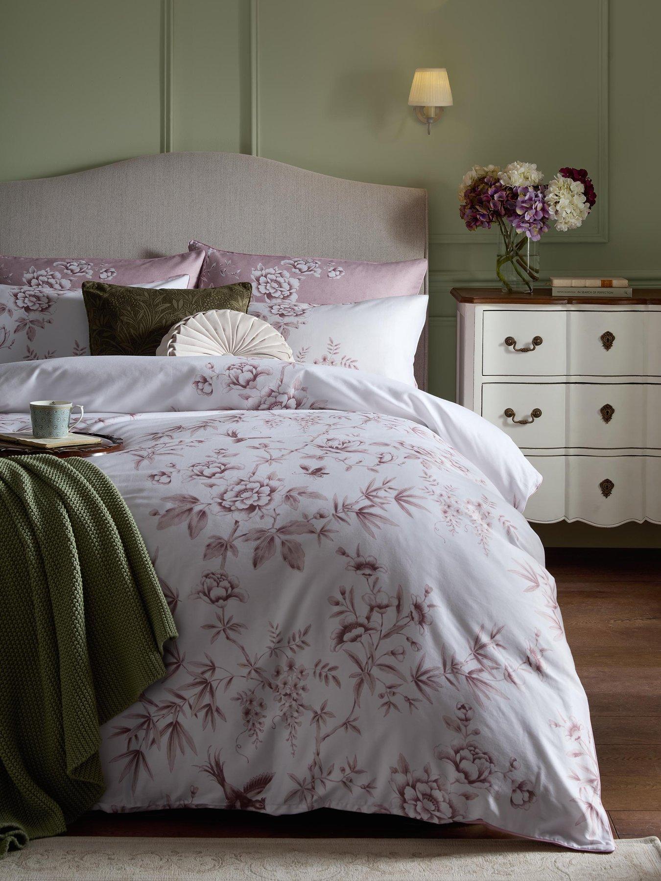 Image 6 of 7 of Laura Ashley Rowsham Garden Quilt Set Dark Blush