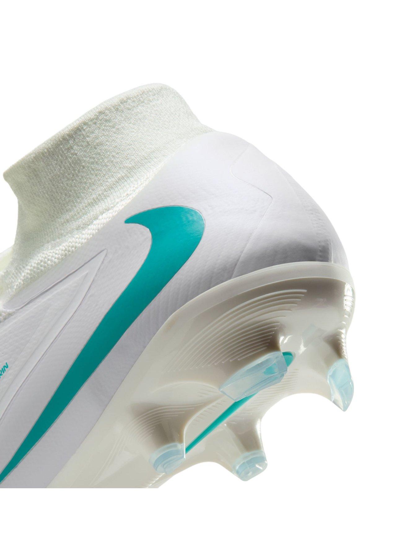 Image 7 of 7 of Nike Phantom 6 High Pro Firm Ground Football Boots - White