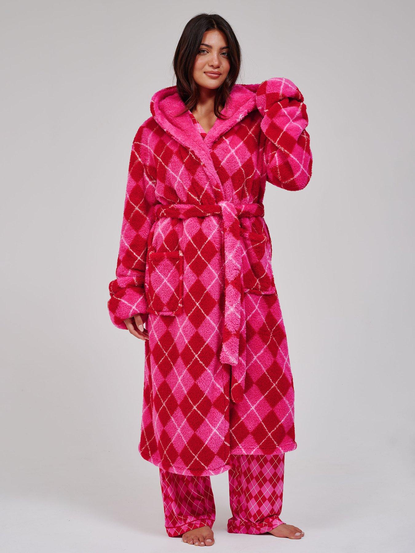 Loungeable Argyle Sherpa Hooded Midi Dressing Gown - Pink