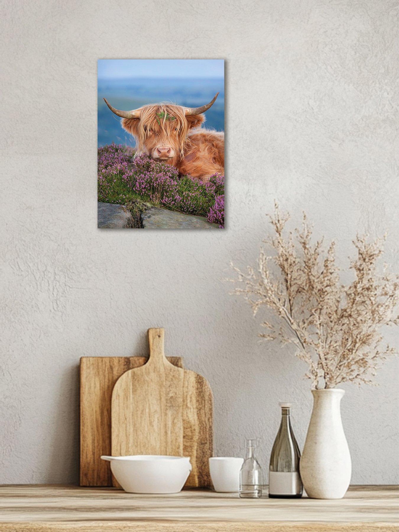 The Art Group Alex Hyde (Highland Cow On Heather) 30X40
