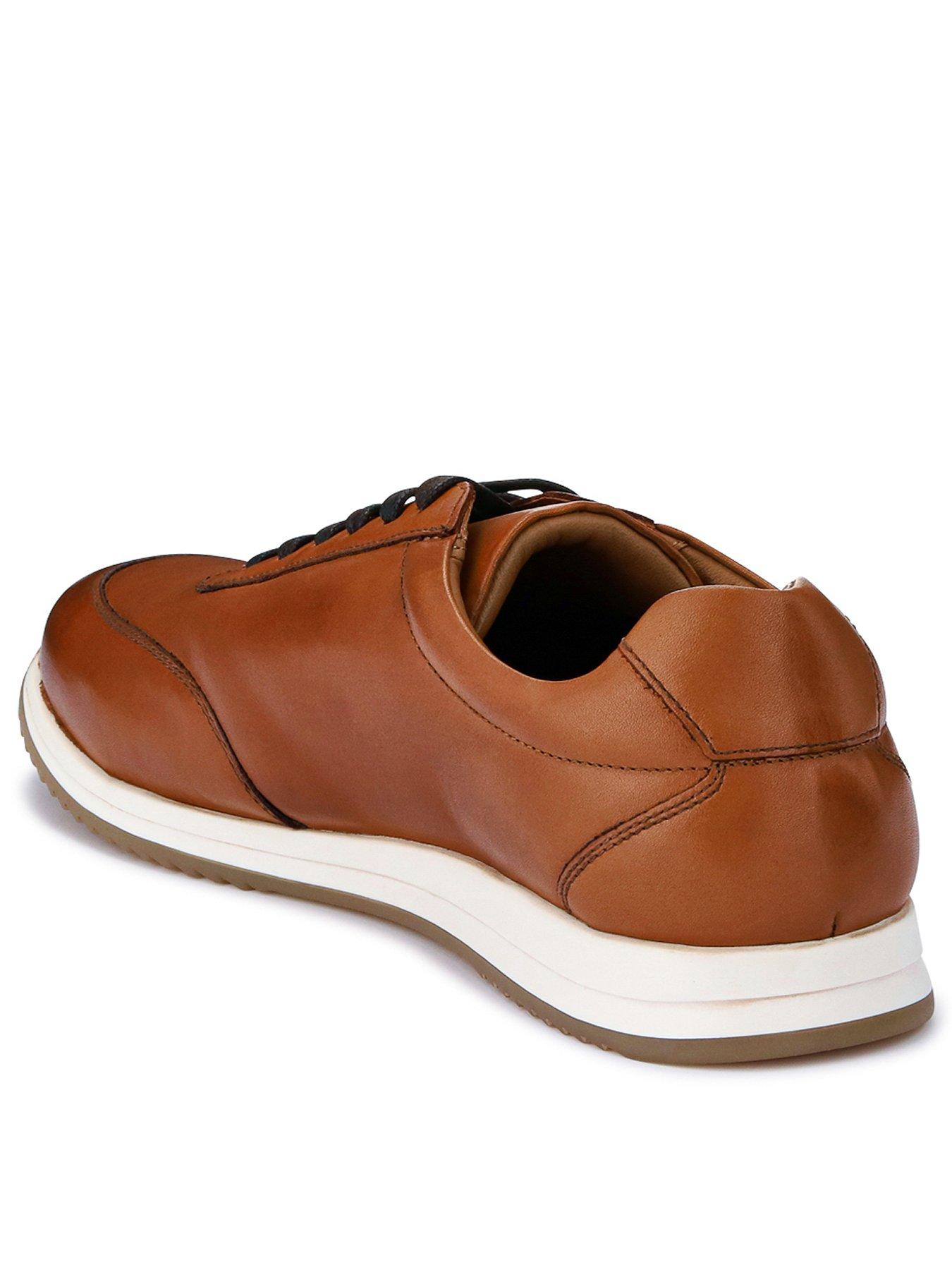 Image 3 of 5 of Jones Bootmaker Jones Bootmaker Southend2 Runner Trainer - Tan