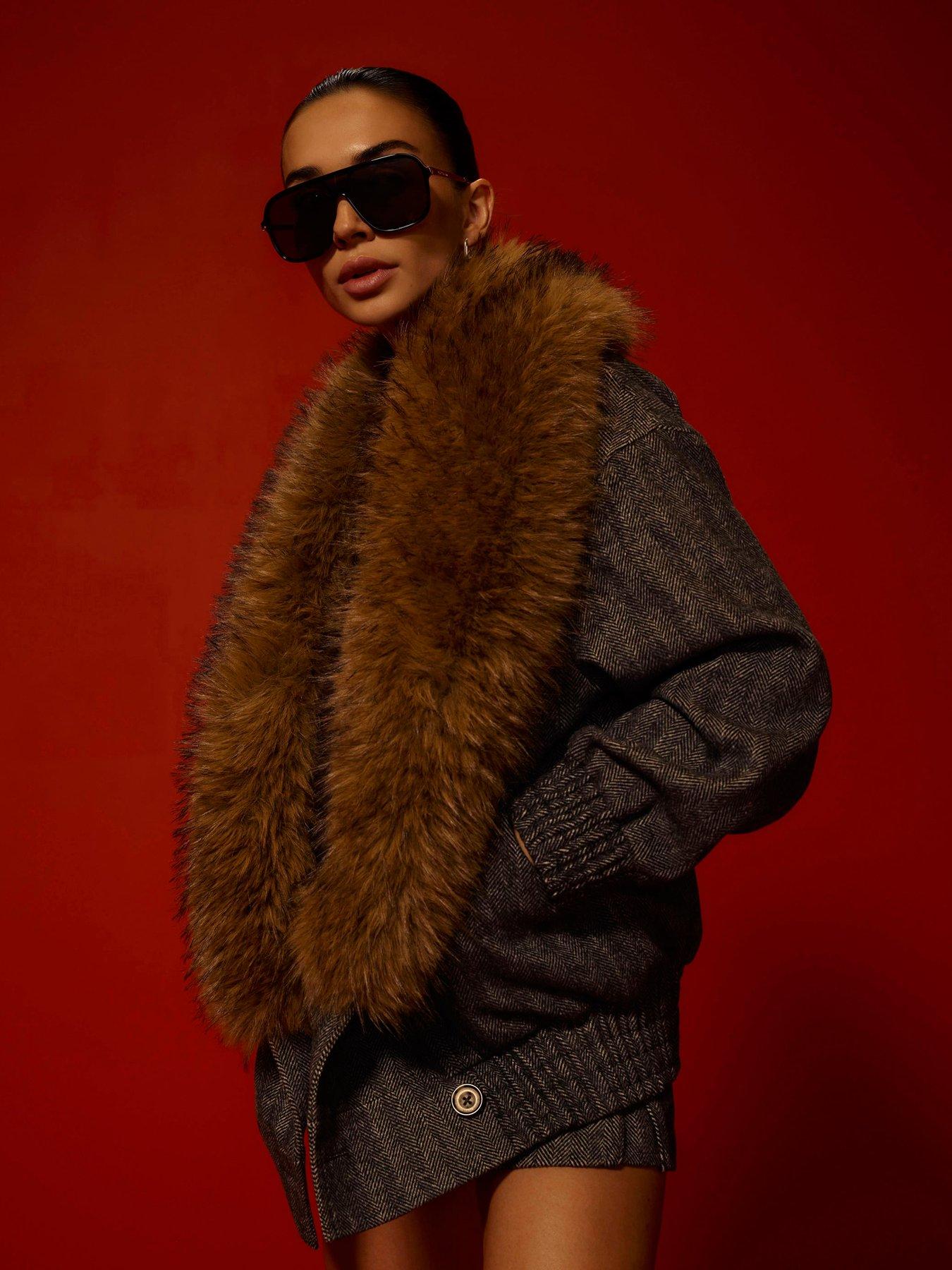 Image 1 of 6 of River Island Fur Collar Herringbone Coat