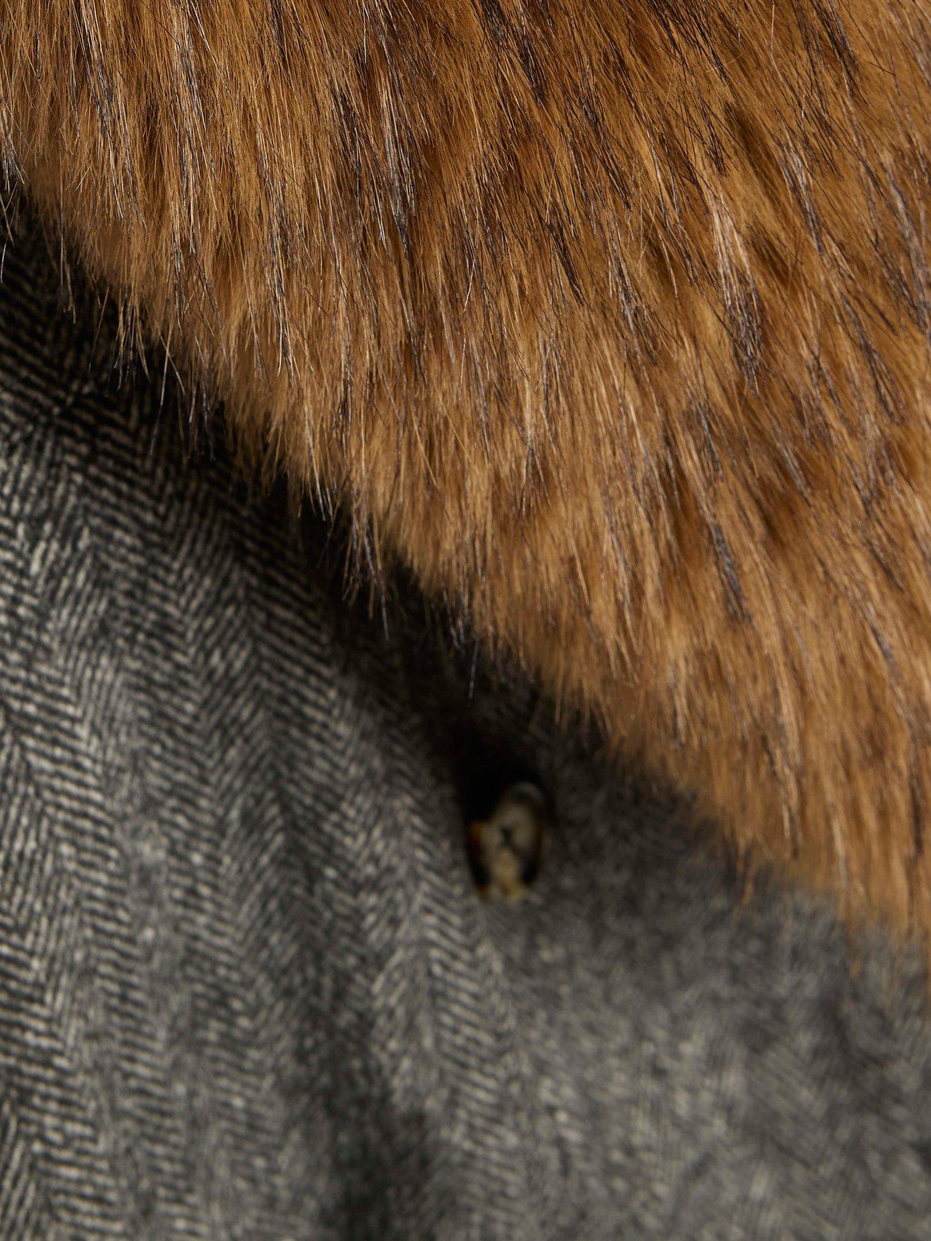 Image 5 of 6 of River Island Fur Collar Herringbone Coat