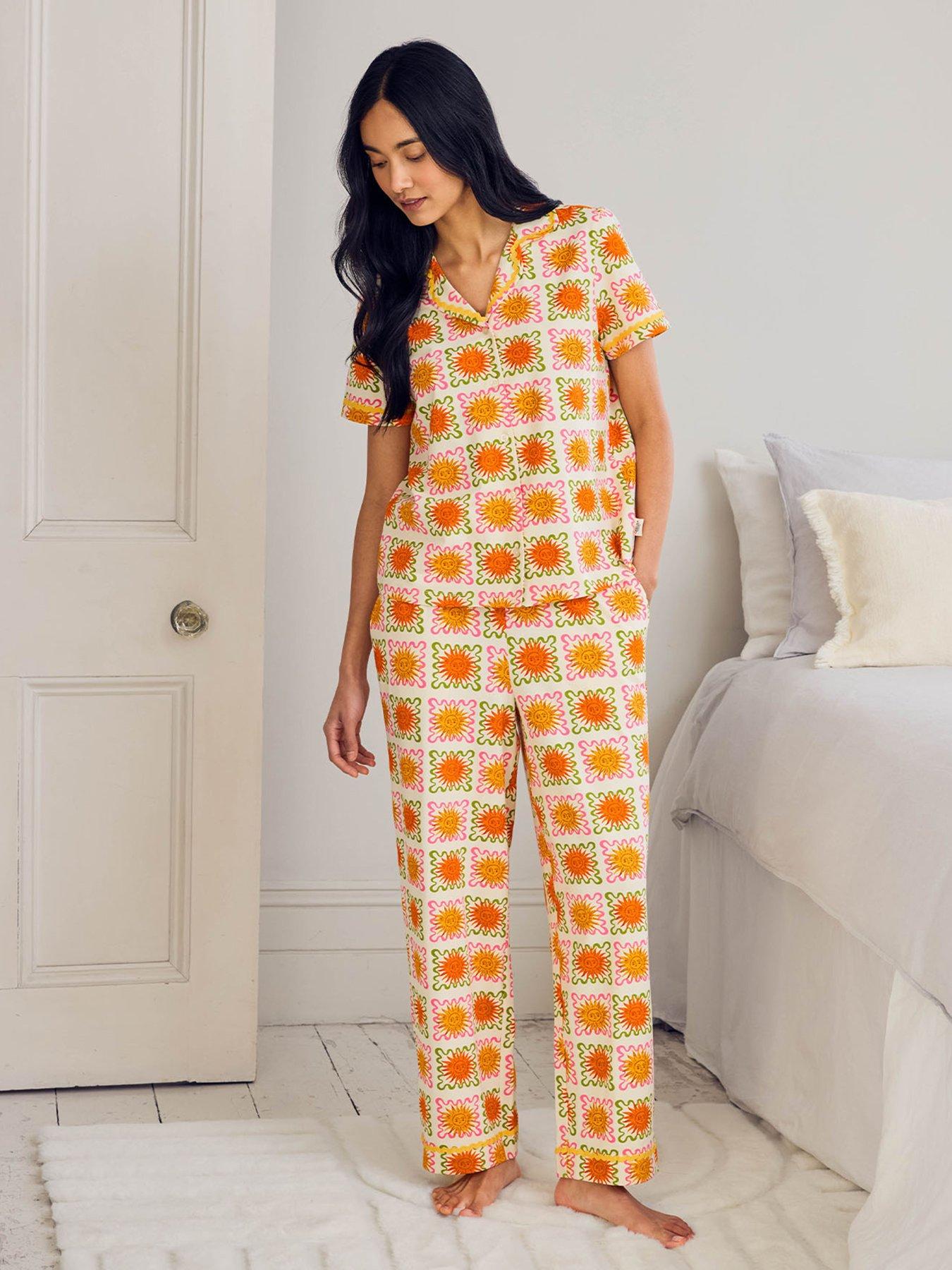CHELSEA PEERS Cotton Sunshine Tile Print Long Pyjama Set - Off White