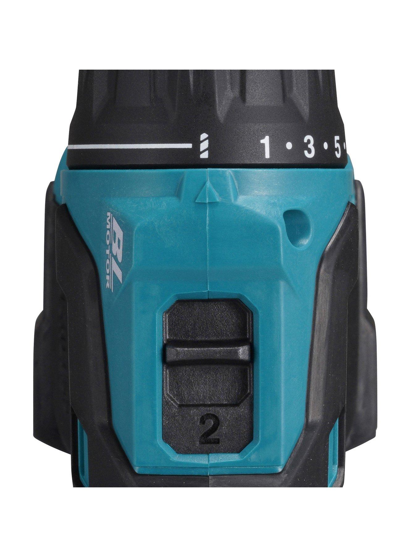 Image 3 of 5 of Makita 18V LXT BRUSHLESS COMBI 2 X 5AH