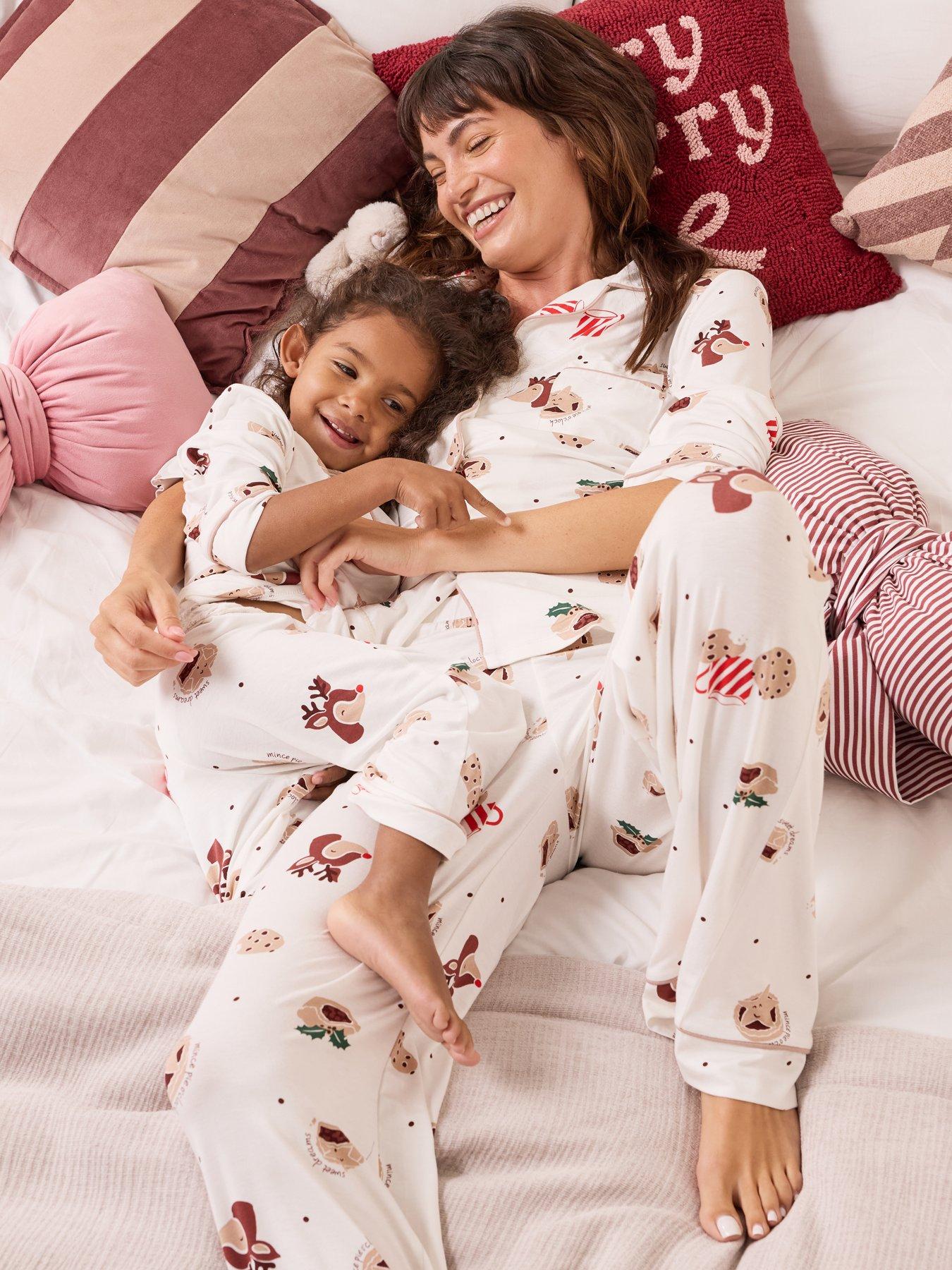 The Very Collection Girls Family Christmas Printed Mince Pie Jersey Pyjamas - Cream