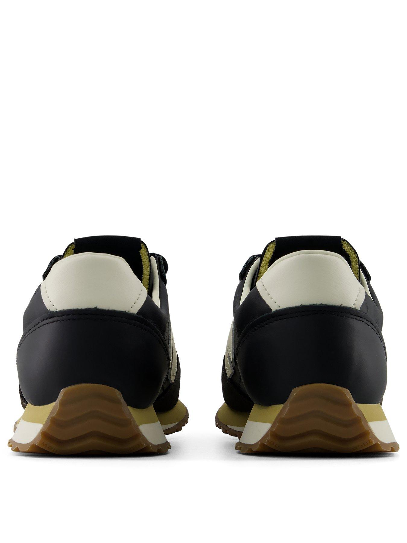Image 3 of 7 of New Balance Mens 471 Low Profile Leather Trainers - Black