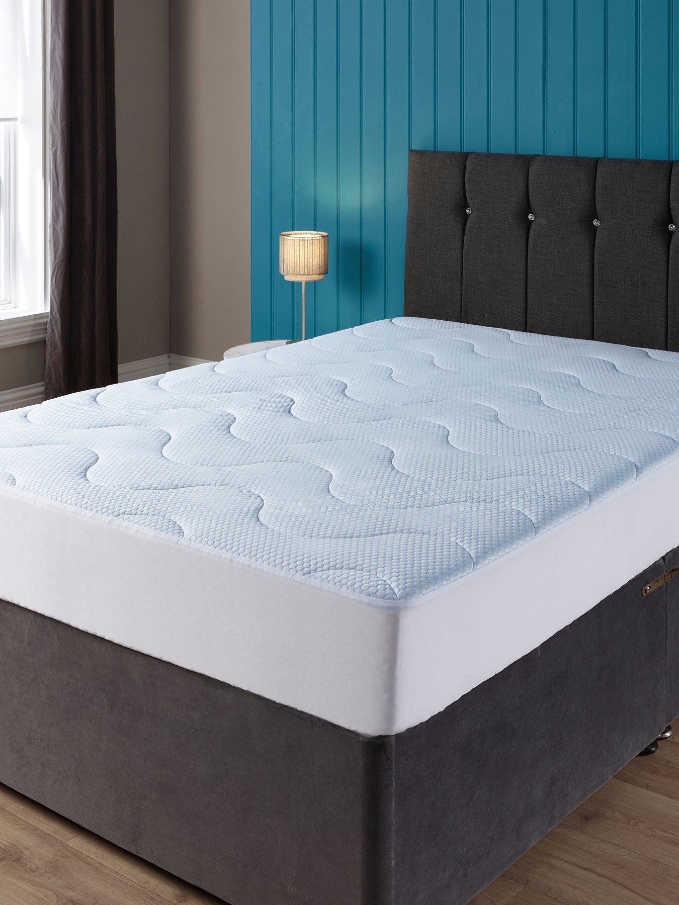 The Very Collection Cooling Quilted Mattress Protector