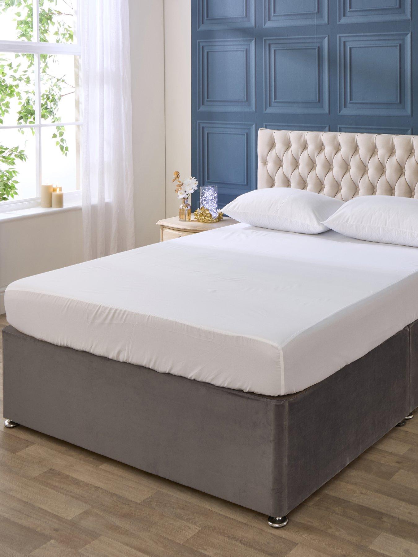 The Very Collection Soft Touch Waffle Mattress Protector
