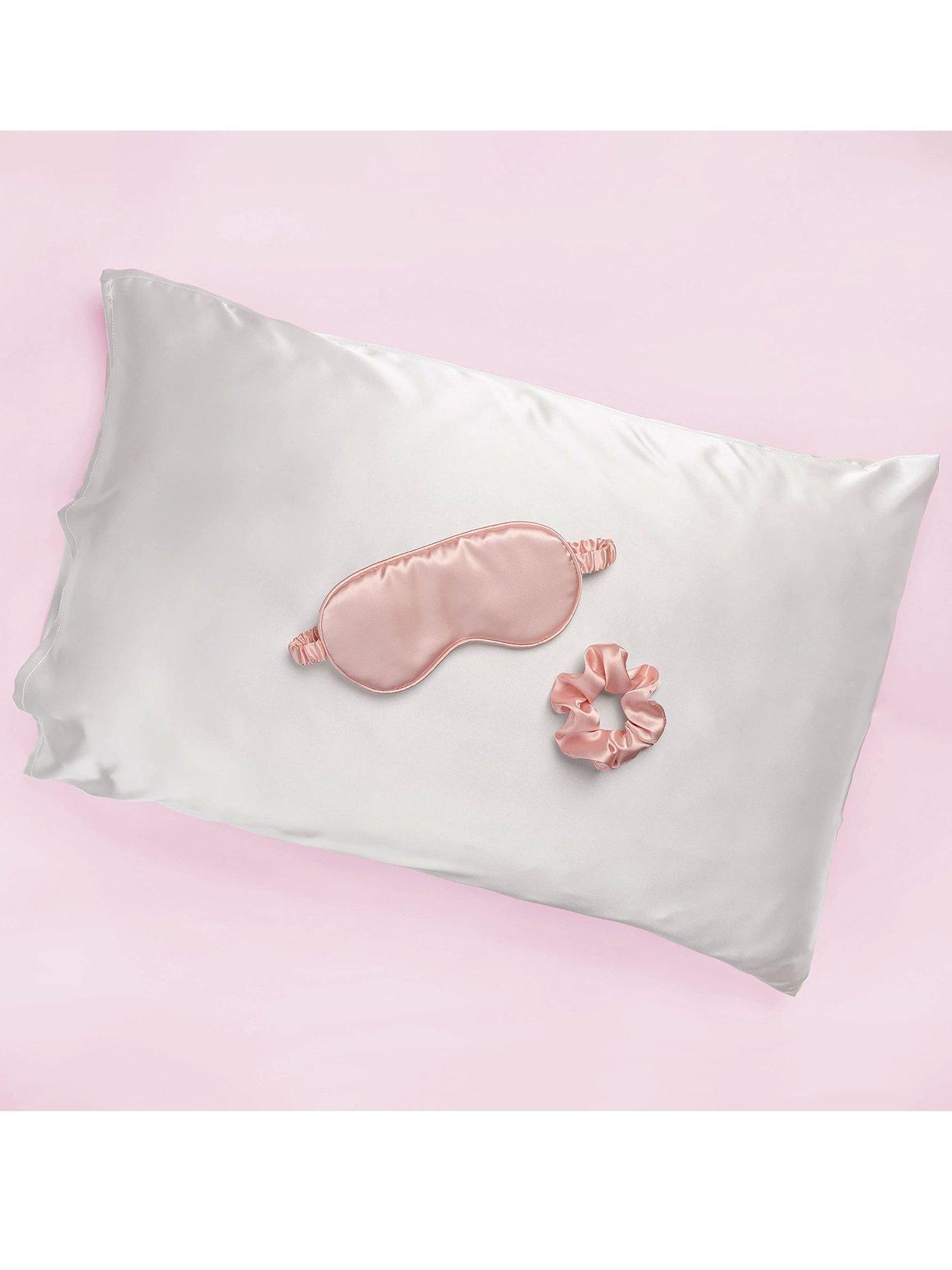 Image 3 of 4 of Brushworks Luxury Satin Sleep Set