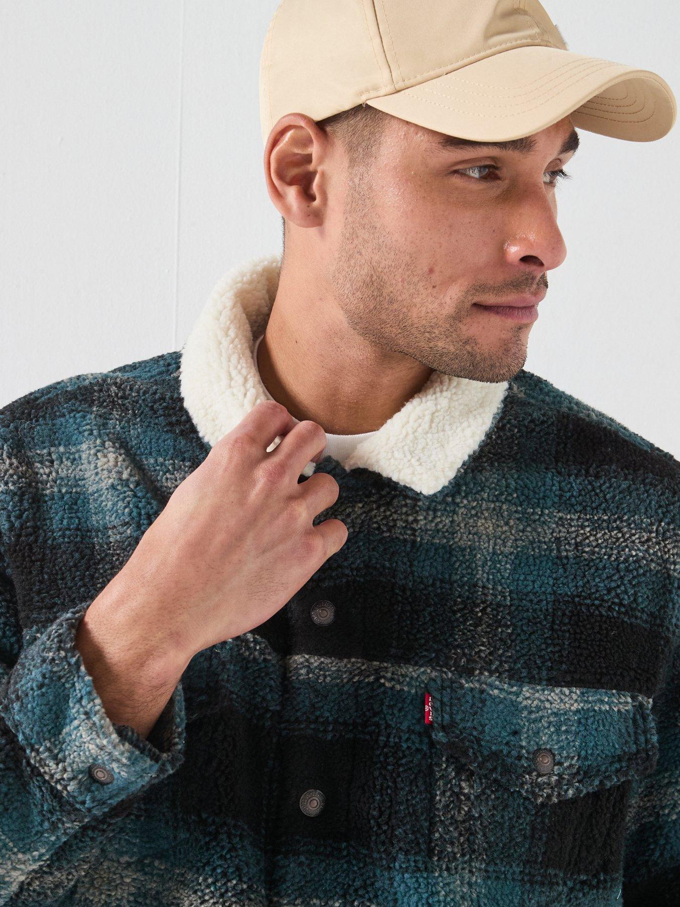 Image 4 of 6 of Levi's Men's Sherpa Fleece Trucker Jacket - Multi