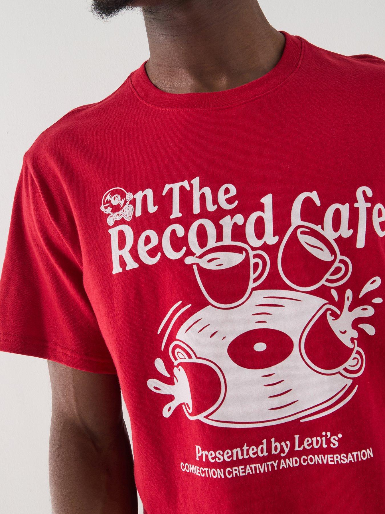 Image 4 of 5 of Levi's Levi's Short Sleeve Relaxed Fit T-shirt - Red