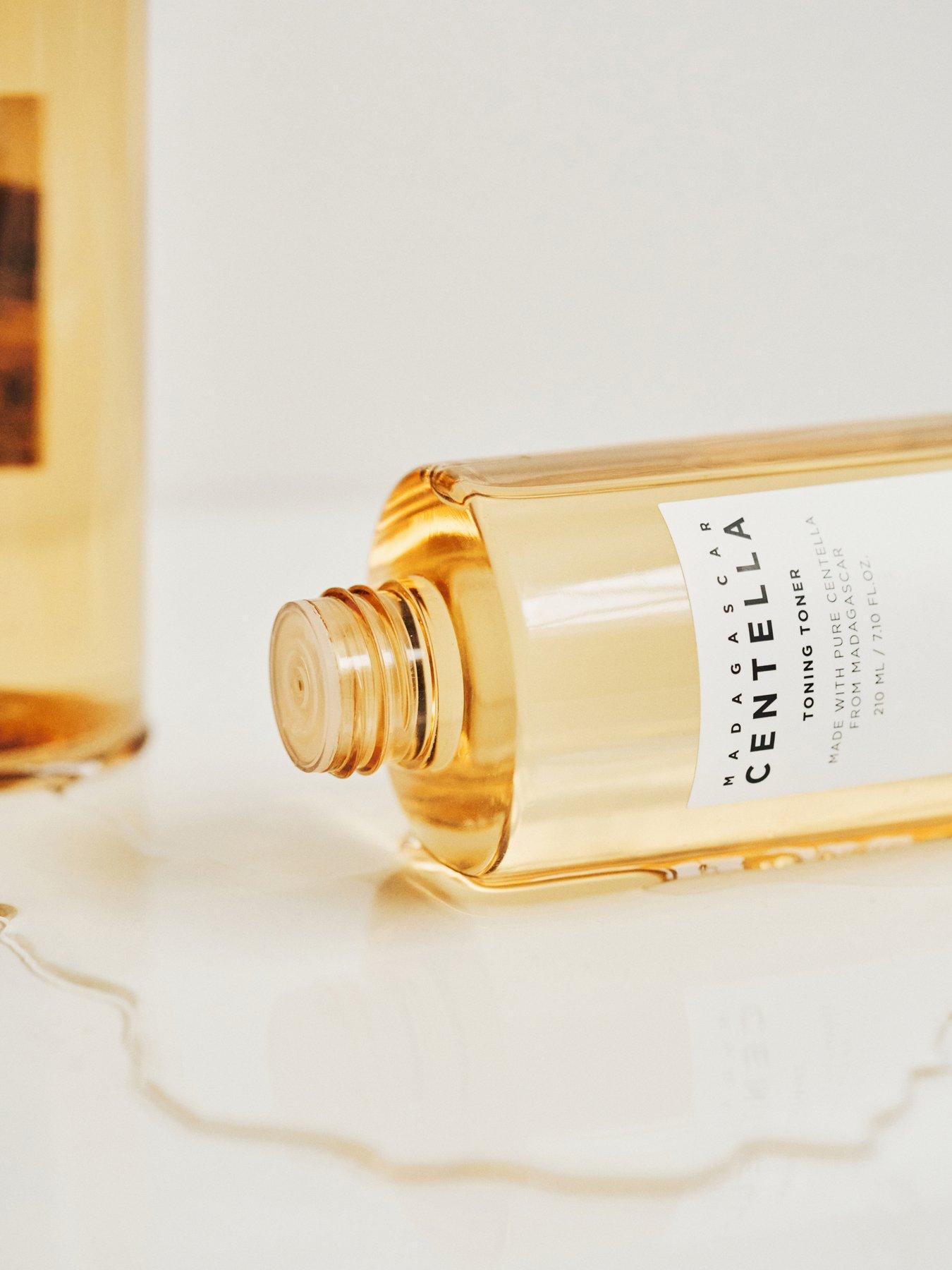 Image 4 of 4 of Skin1004 Madagascar Centella Toning Toner 210ml