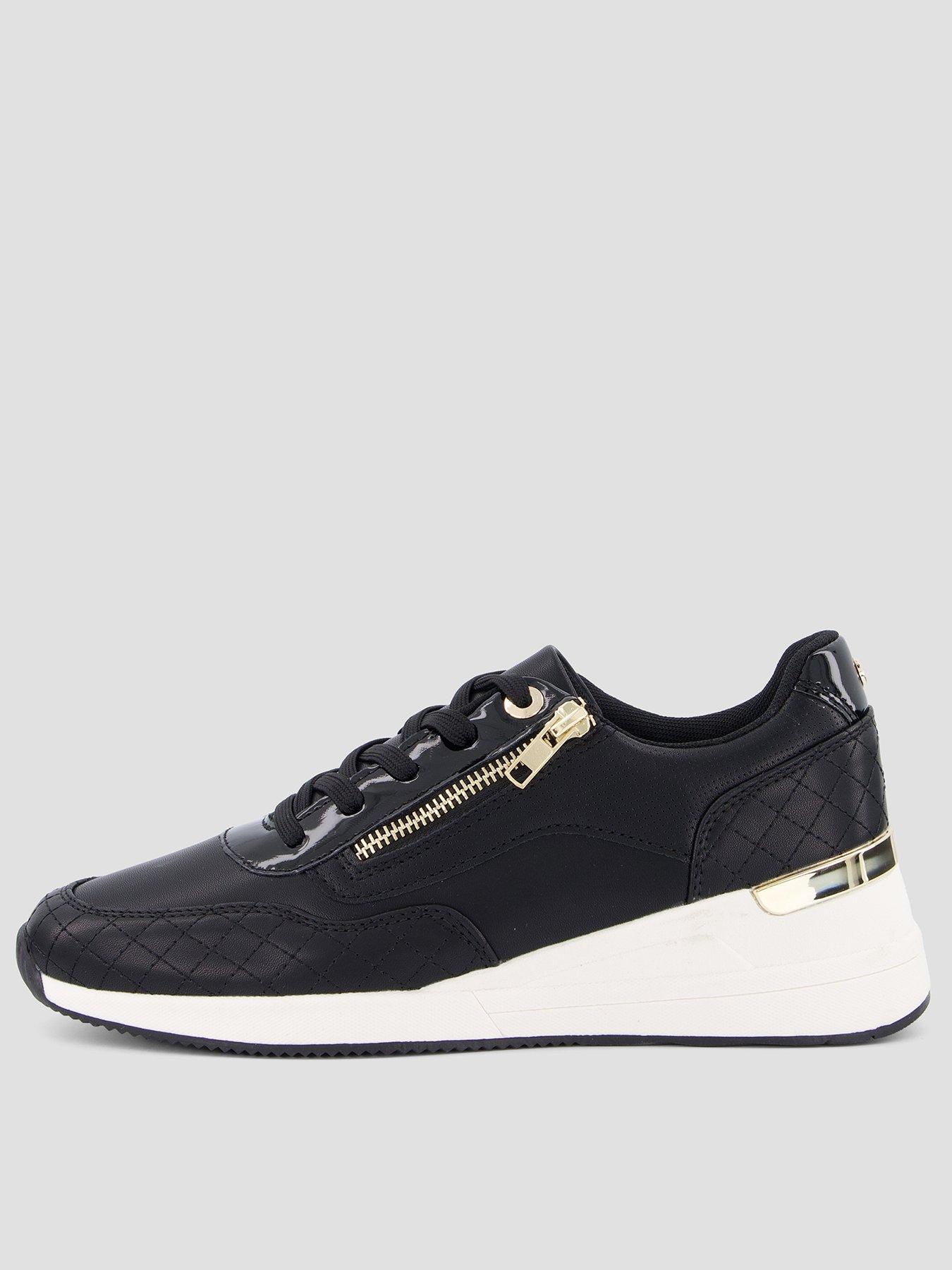 The Very Collection Wedge Trainer - Black