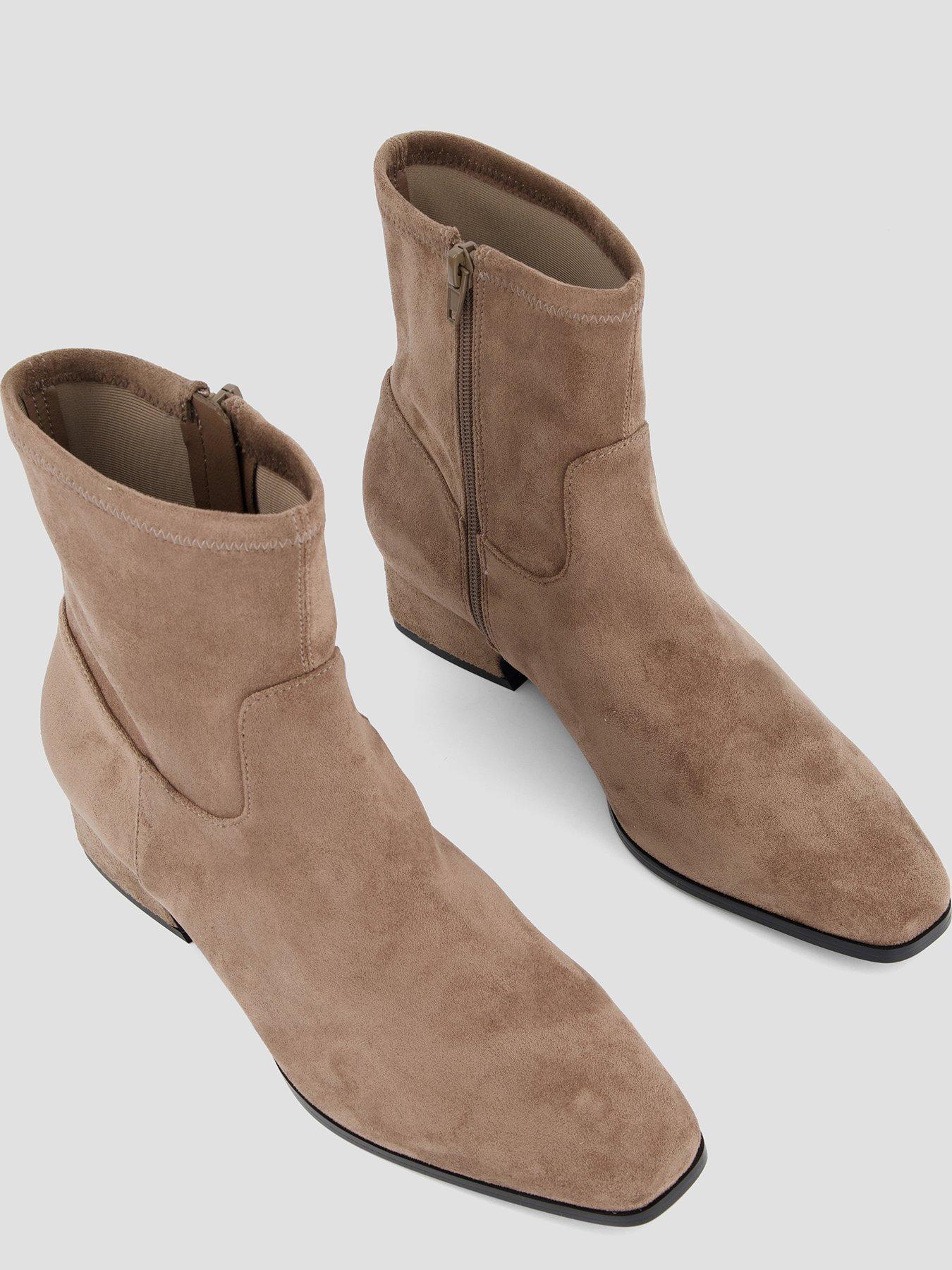 Image 3 of 7 of The Very Collection Wide Fit Chisel Toe Sock Ankle Boot