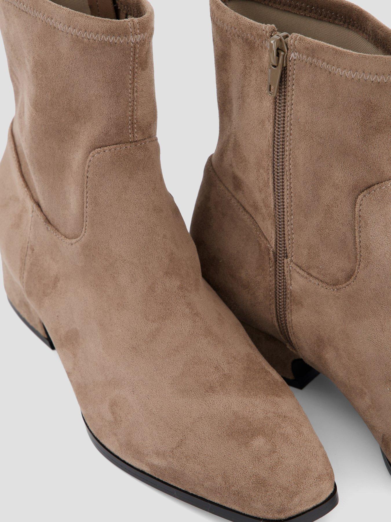Image 5 of 7 of The Very Collection Wide Fit Chisel Toe Sock Ankle Boot